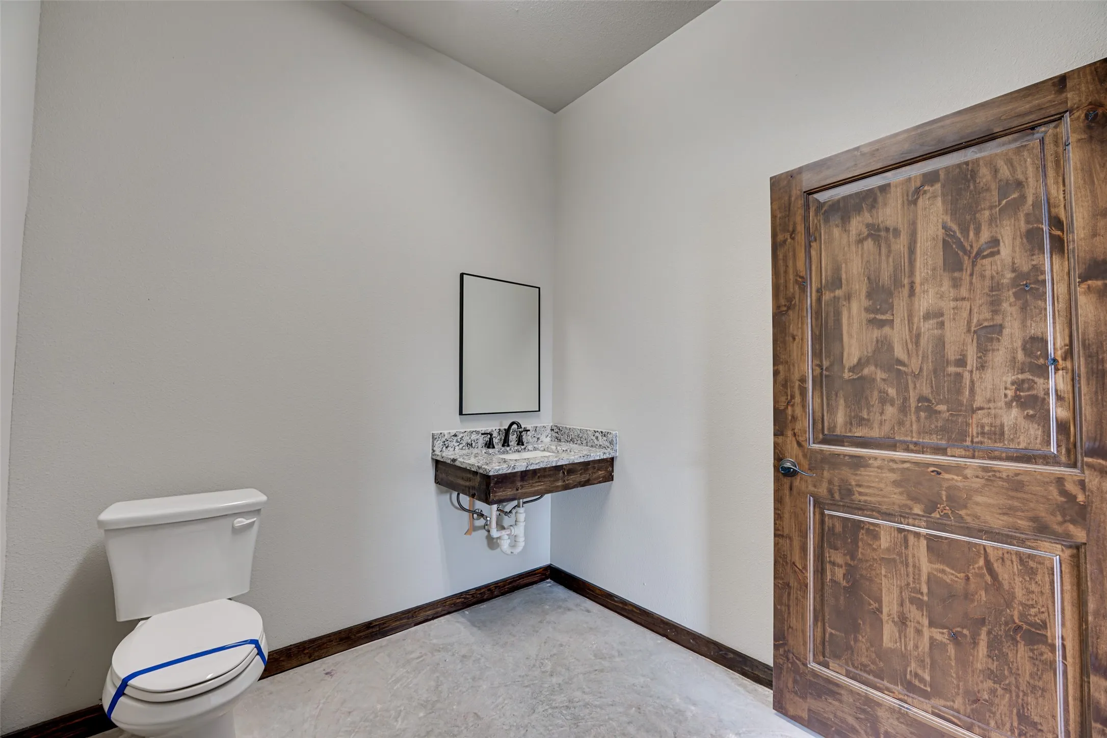 Warehouse For Rent in Hunt County , 2667-E S US Highway 69, Greenville, Texas 75402, 0, 0, Garage spaces, 0 Sqft, built in 2023, mls#21274446, Real Estate Agent in Greenville, Homes For Rent in Hunt county, Homes For Rent in Greenville, Realtor in Greenville Texas, Real Estate Brokerage Independent Realty Texas, Luminita Cordes Realtor