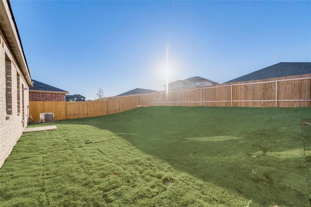 Single Family Residence For Rent in Collin County , 204 Lake Ridge Drive, Princeton, Texas 75407, 4 Bedroom, 2 Bathroom, 2 Garage spaces, 1,803 Sqft, built in 2021, mls#21274572, Real Estate Agent in Princeton, Homes For Rent in Collin county, Homes For Rent in Princeton, Realtor in Princeton Texas, Real Estate Brokerage Independent Realty Texas, Luminita Cordes Realtor