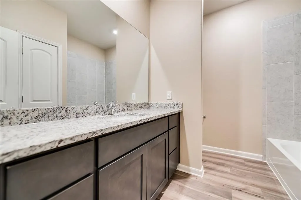 Single Family Residence For Rent in Collin County , 204 Lake Ridge Drive, Princeton, Texas 75407, 4 Bedroom, 2 Bathroom, 2 Garage spaces, 1,803 Sqft, built in 2021, mls#21274572, Real Estate Agent in Princeton, Homes For Rent in Collin county, Homes For Rent in Princeton, Realtor in Princeton Texas, Real Estate Brokerage Independent Realty Texas, Luminita Cordes Realtor