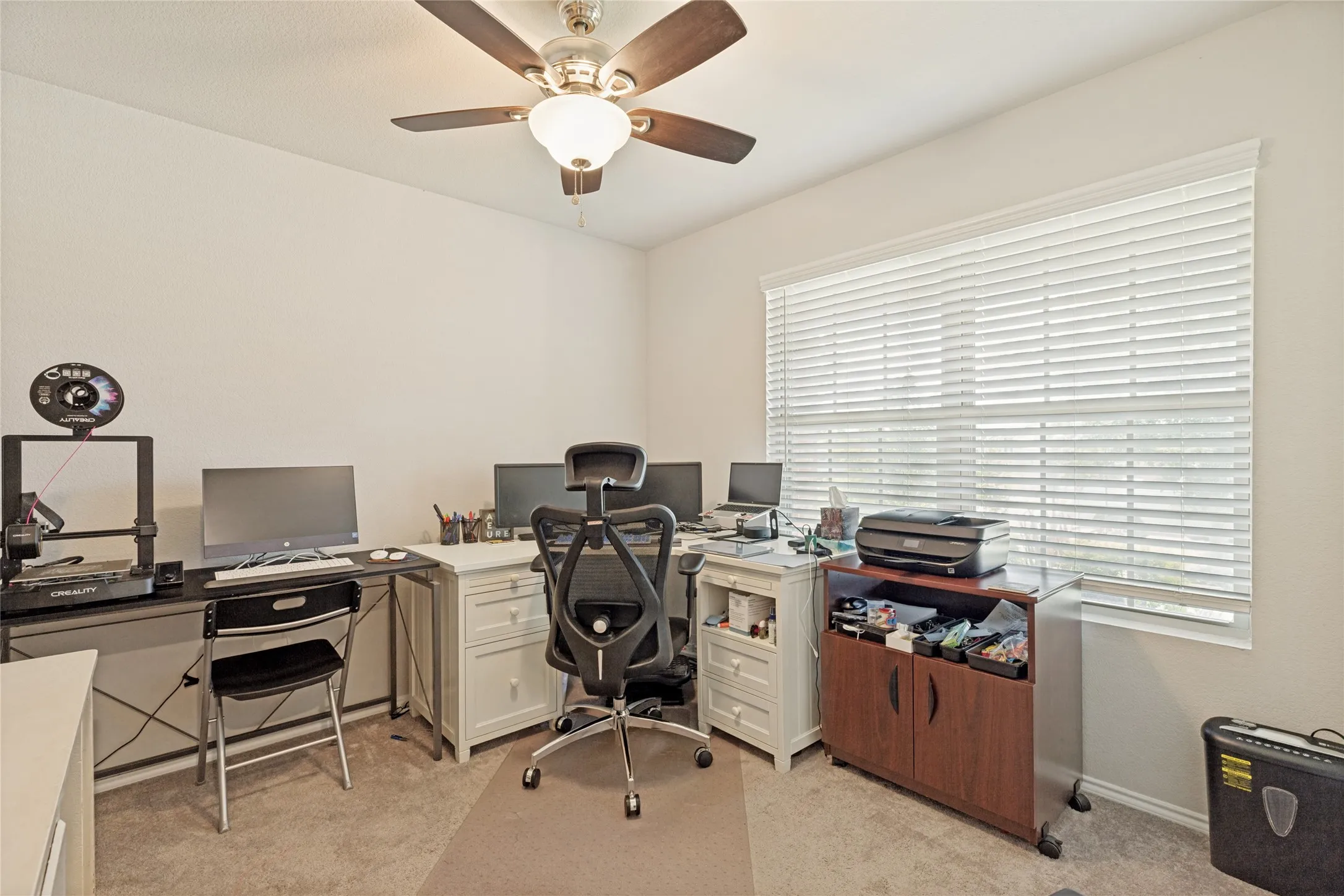 Single Family Residence For Sale in Grayson County , 816 Ravenwood Lane, Van Alstyne, Texas 75495, 3 Bedroom, 2 Bathroom, 2 Garage spaces, 1,303 Sqft, built in 2020, mls#21274592, Real Estate Agent in Van Alstyne, Homes For Sale in Grayson county, Homes For Sale in Van Alstyne, Realtor in Van Alstyne Texas, Real Estate Brokerage Independent Realty Texas, Luminita Cordes Realtor