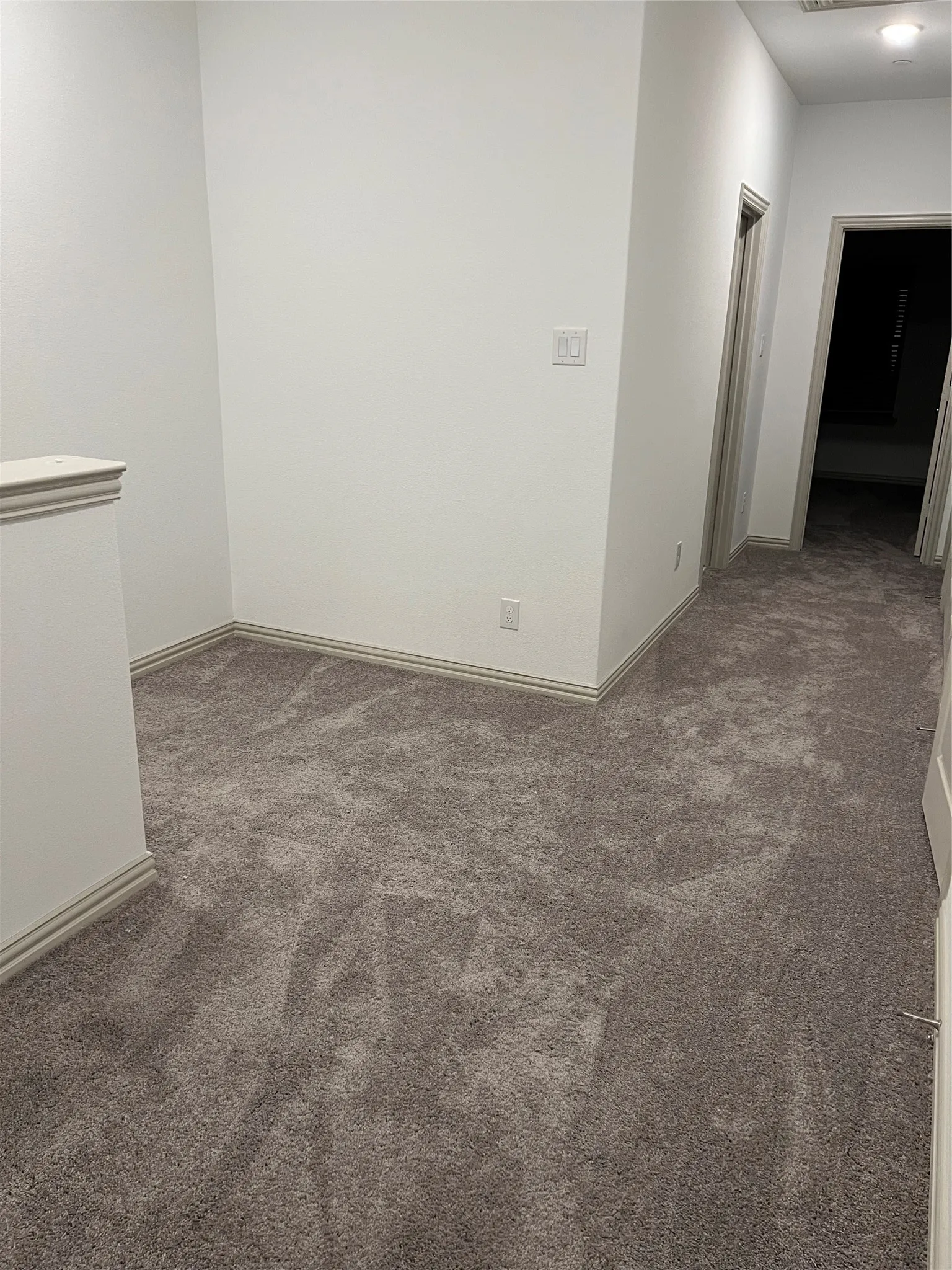 Gray textured carpeting