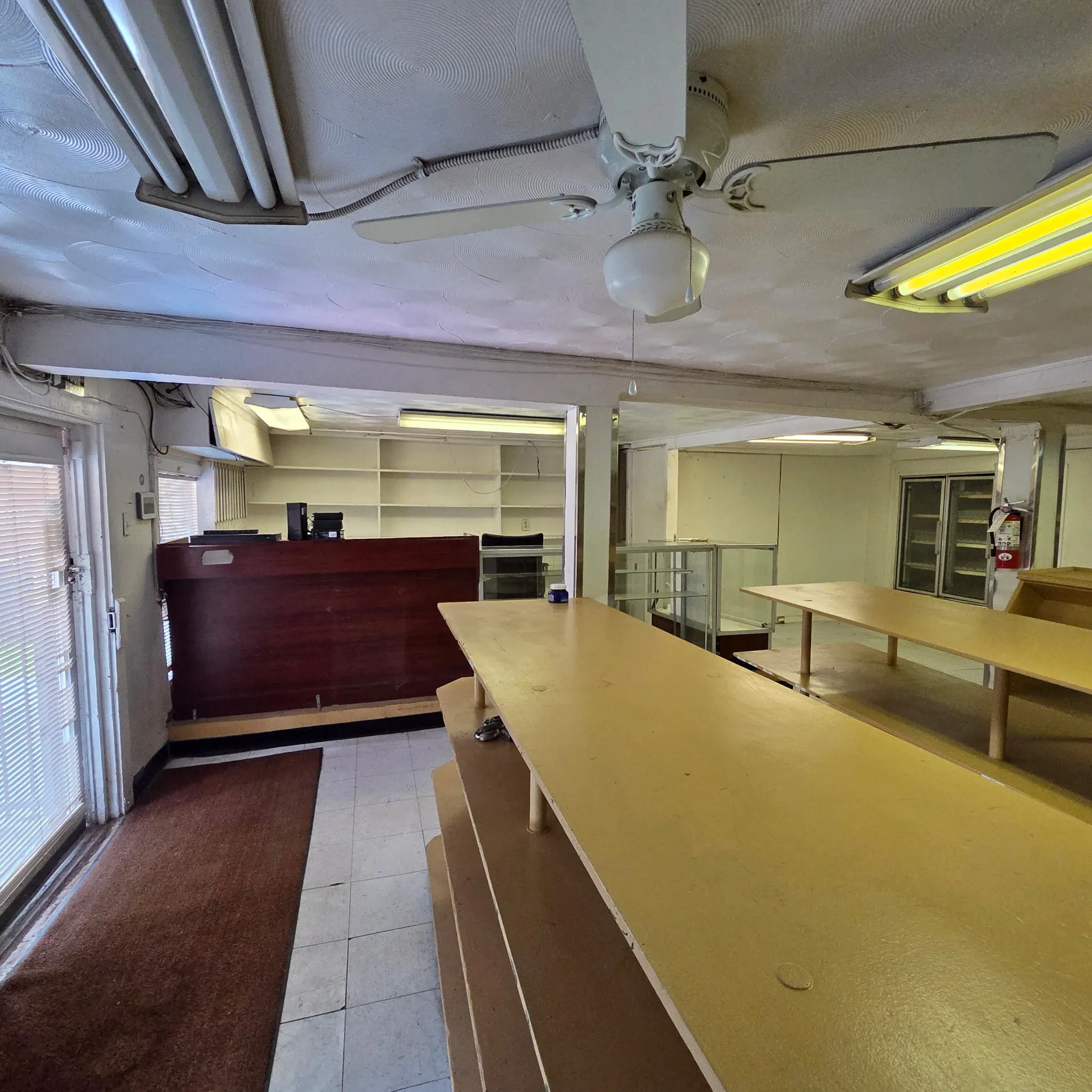 Business For Sale in Dallas County , 1701 Shaw Street, Dallas, Texas 75212, 0, 0, Garage spaces, 0 Sqft, built in 1950, mls#21262293, Real Estate Agent in Dallas, Homes For Sale in Dallas county, Homes For Sale in Dallas, Realtor in Dallas Texas, Real Estate Brokerage Independent Realty Texas, Luminita Cordes Realtor