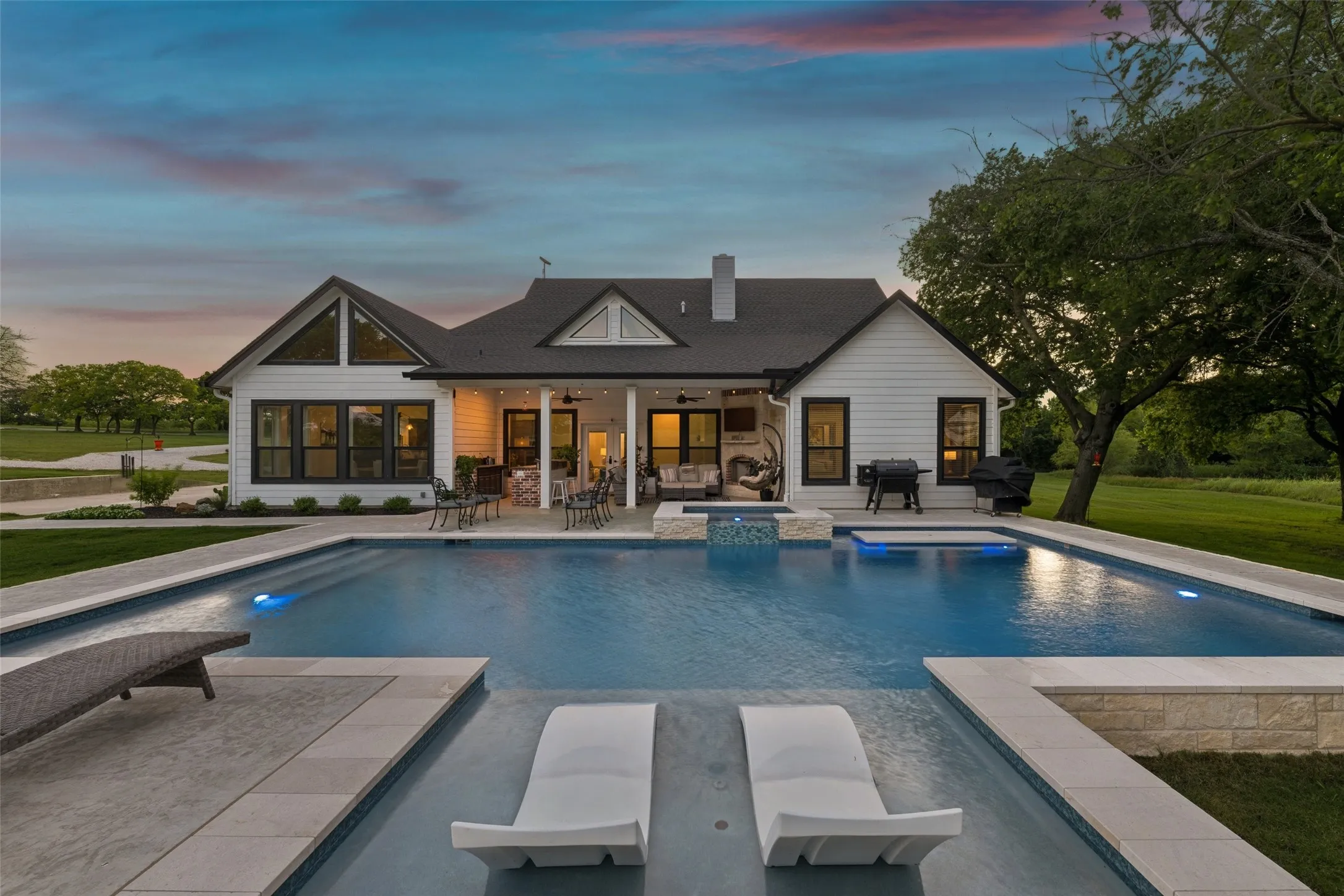 Single Family Residence For Sale in Wise County , 492 County Road 4387, Decatur, Texas 76234, 4 Bedroom, 3 Bathroom, 2 Garage spaces, 3,097 Sqft, built in 2007, mls#21259140, Real Estate Agent in Decatur, Homes For Sale in Wise county, Homes For Sale in Decatur, Realtor in Decatur Texas, Real Estate Brokerage Independent Realty Texas, Luminita Cordes Realtor