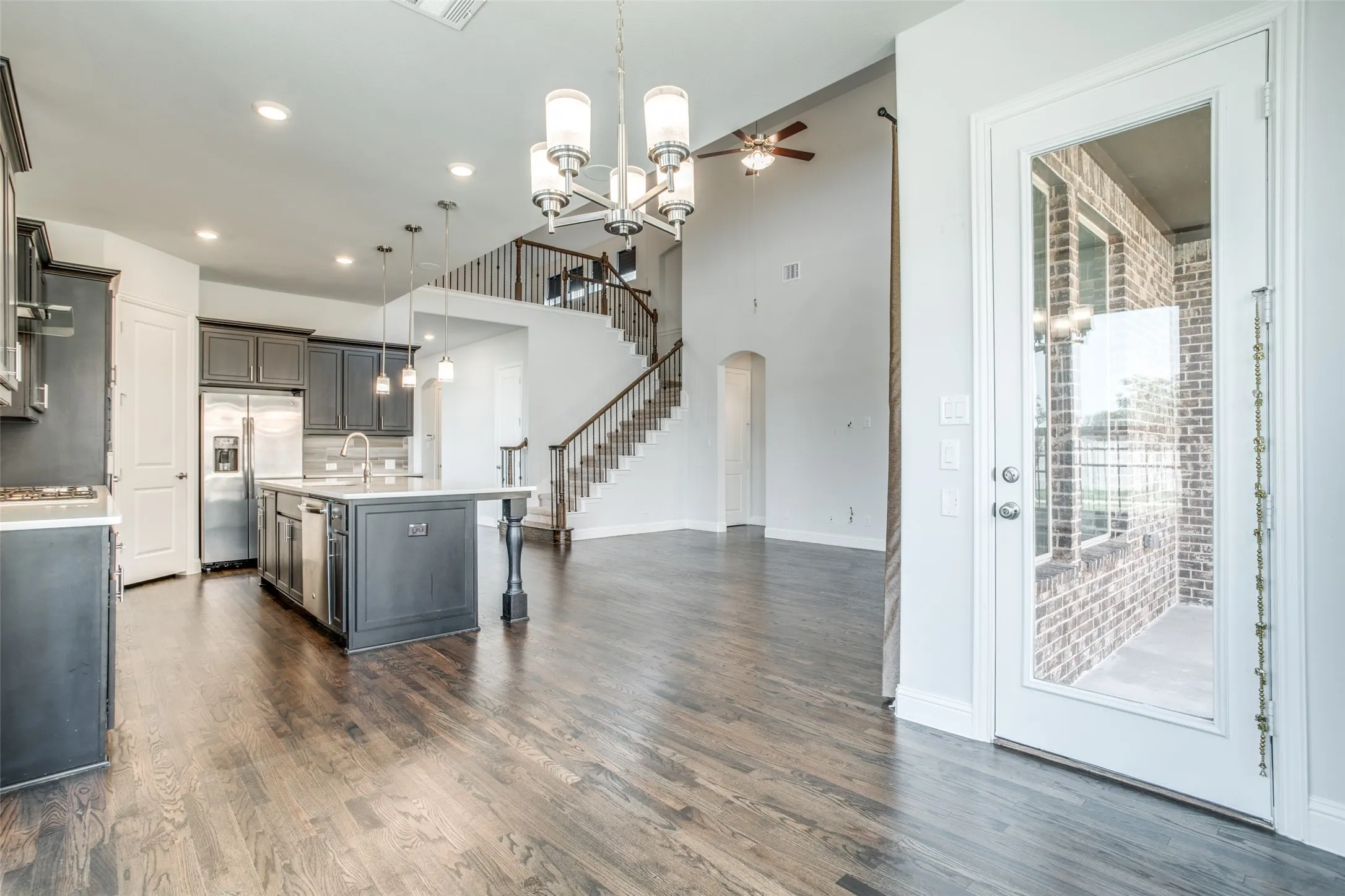 Single Family Residence For Sale in Dallas County , 7915 Pimlico Drive, Irving, Texas 75063, 4 Bedroom, 3 Bathroom, 2 Garage spaces, 2,908 Sqft, built in 2017, mls#21274635, Real Estate Agent in Irving, Homes For Sale in Dallas county, Homes For Sale in Irving, Realtor in Irving Texas, Real Estate Brokerage Independent Realty Texas, Luminita Cordes Realtor