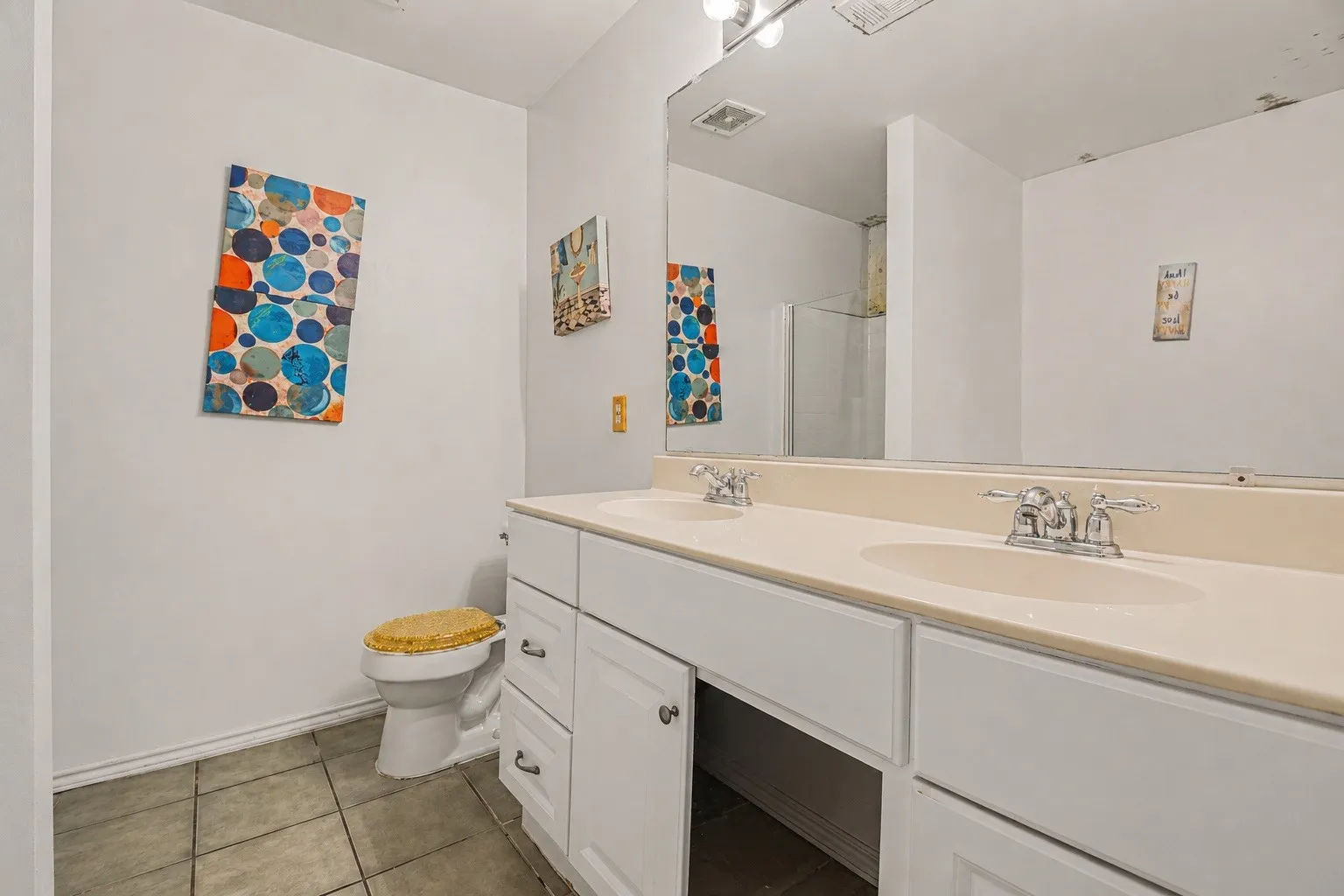 Single Family Residence For Sale in Kaufman County , 1005 Windsor Lane, Forney, Texas 75126, 4 Bedroom, 2 Bathroom, 2 Garage spaces, 1,689 Sqft, built in 2004, mls#21271173, Real Estate Agent in Forney, Homes For Sale in Kaufman county, Homes For Sale in Forney, Realtor in Forney Texas, Real Estate Brokerage Independent Realty Texas, Luminita Cordes Realtor