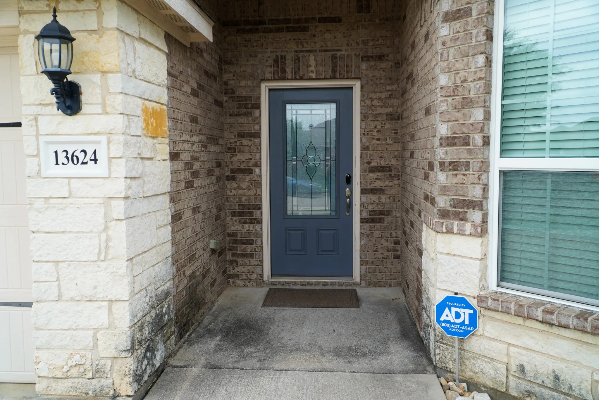 Single Family Residence For Sale in Tarrant County , 13624 Helix Bridge Way, Crowley, Texas 76036, 3 Bedrooms, 2 Bathrooms, Garage spaces, 1,939 Sqft, built in 2017, Price $300,000, mls#21274665, Real Estate Agent in Crowley, Homes For Sale in Tarrant county, Homes For Sale in Crowley, Realtor in Crowley Texas, Real Estate Brokerage Independent Realty Texas, Luminita Cordes Realtor