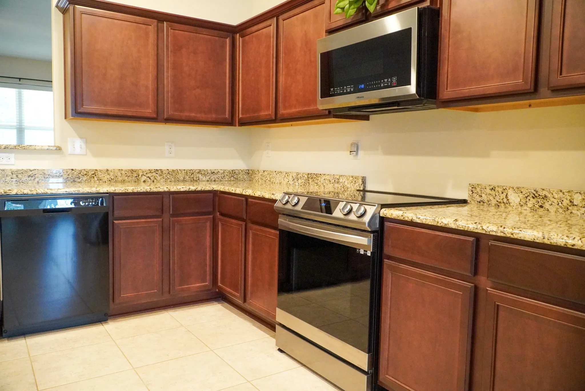Single Family Residence For Sale in Tarrant County , 13624 Helix Bridge Way, Crowley, Texas 76036, 3 Bedrooms, 2 Bathrooms, Garage spaces, 1,939 Sqft, built in 2017, Price $300,000, mls#21274665, Real Estate Agent in Crowley, Homes For Sale in Tarrant county, Homes For Sale in Crowley, Realtor in Crowley Texas, Real Estate Brokerage Independent Realty Texas, Luminita Cordes Realtor