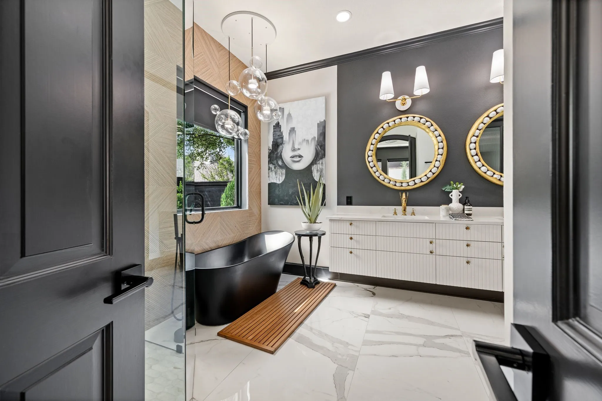 Single Family Residence For Sale in Tarrant County , 631 Chandon Court, Southlake, Texas 76092, 3 Bedroom, 3 Bathroom, 2 Garage spaces, 2,225 Sqft, built in 1996, mls#21274621, Real Estate Agent in Southlake, Homes For Sale in Tarrant county, Homes For Sale in Southlake, Realtor in Southlake Texas, Real Estate Brokerage Independent Realty Texas, Luminita Cordes Realtor