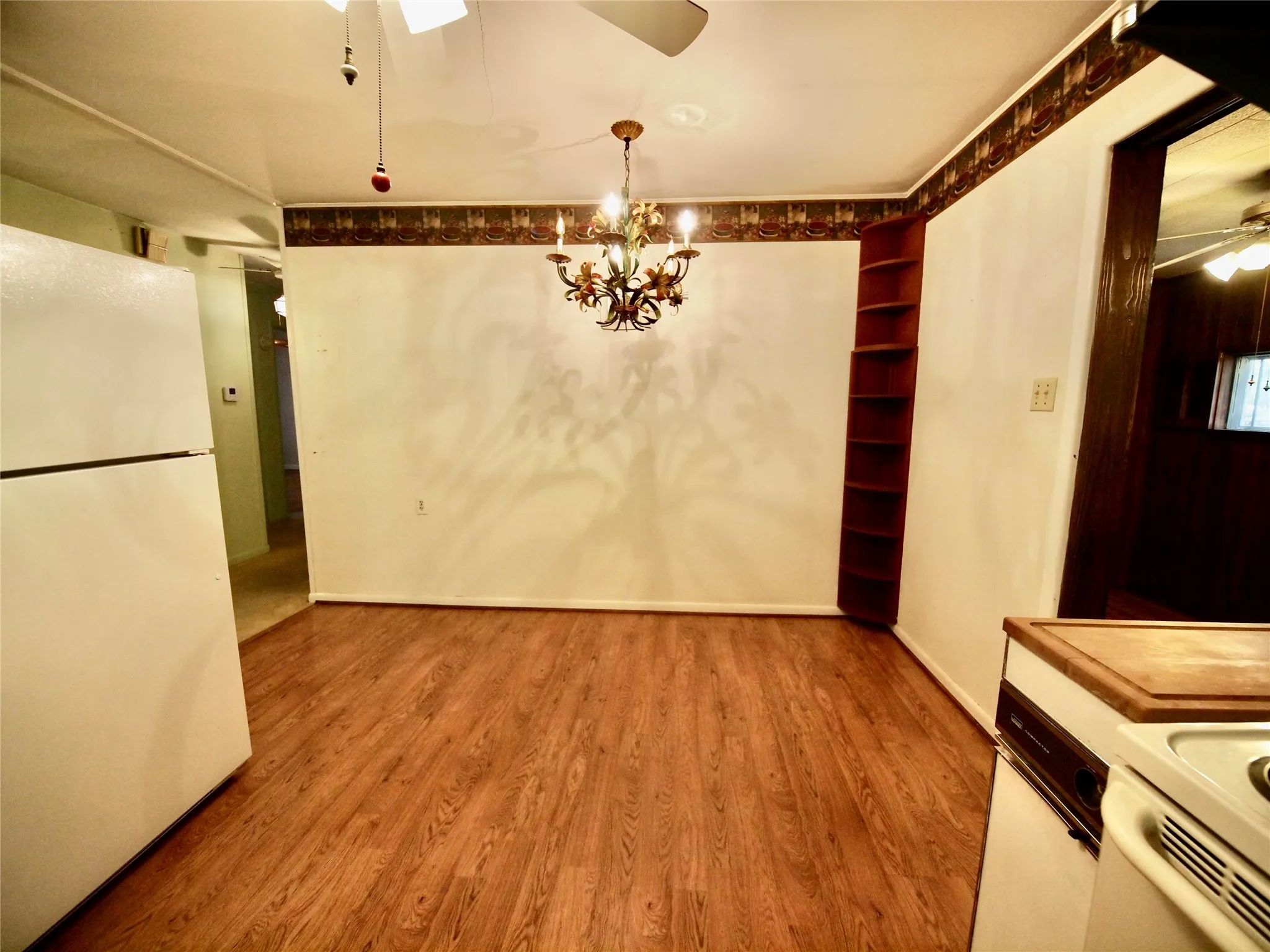 Single Family Residence For Sale in Young County , 804 Kentucky Street, Graham, Texas 76450, 3 Bedroom, 1 Bathroom, Garage spaces, 1,440 Sqft, built in 1960, mls#21274685, Real Estate Agent in Graham, Homes For Sale in Young county, Homes For Sale in Graham, Realtor in Graham Texas, Real Estate Brokerage Independent Realty Texas, Luminita Cordes Realtor