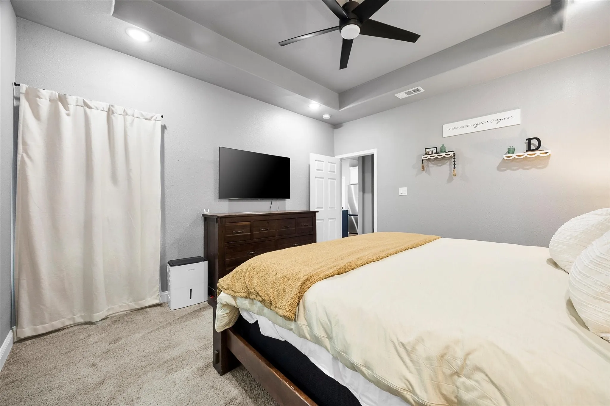 Single Family Residence For Sale in Rains County , 220 Swan Parkway, East Tawakoni, Texas 75472, 4 Bedrooms, 3 Bathrooms, 2 Garage spaces, 2,356 Sqft, built in 2022, Price $349,000, mls#21274688, Real Estate Agent in East Tawakoni, Homes For Sale in Rains county, Homes For Sale in East Tawakoni, Realtor in East Tawakoni Texas, Real Estate Brokerage Independent Realty Texas, Luminita Cordes Realtor