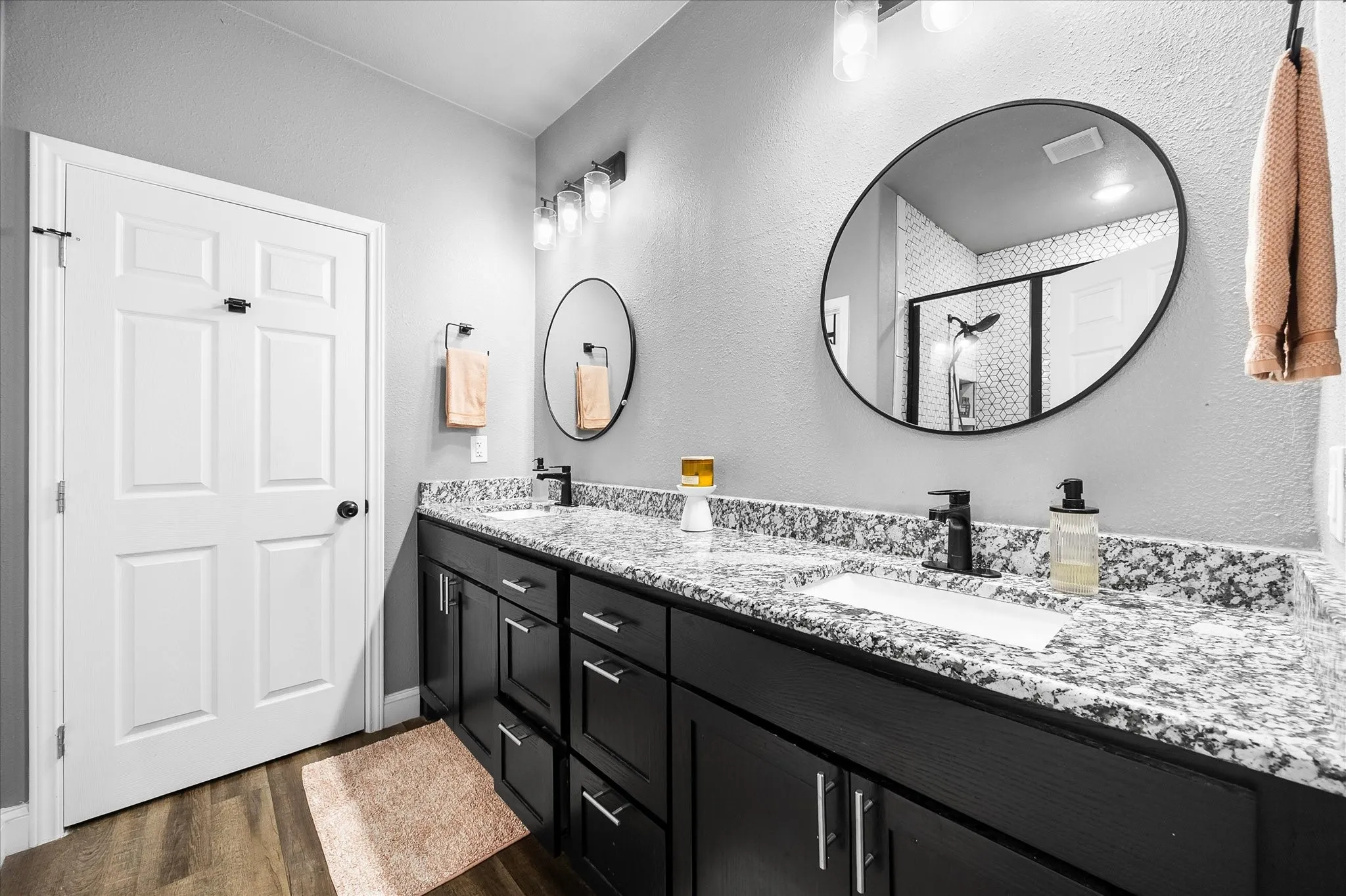 Single Family Residence For Sale in Rains County , 220 Swan Parkway, East Tawakoni, Texas 75472, 4 Bedrooms, 3 Bathrooms, 2 Garage spaces, 2,356 Sqft, built in 2022, Price $349,000, mls#21274688, Real Estate Agent in East Tawakoni, Homes For Sale in Rains county, Homes For Sale in East Tawakoni, Realtor in East Tawakoni Texas, Real Estate Brokerage Independent Realty Texas, Luminita Cordes Realtor