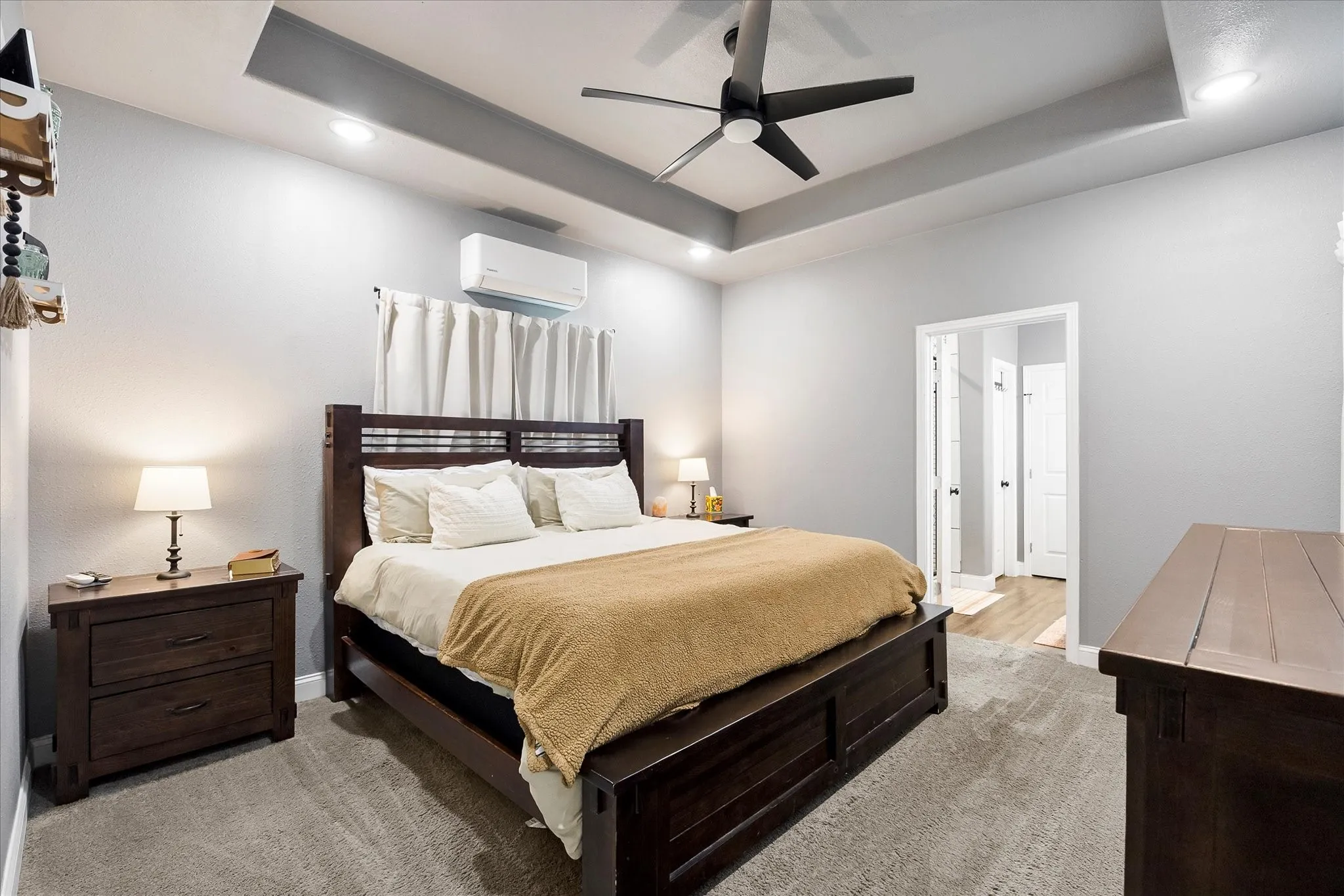 Single Family Residence For Sale in Rains County , 220 Swan Parkway, East Tawakoni, Texas 75472, 4 Bedrooms, 3 Bathrooms, 2 Garage spaces, 2,356 Sqft, built in 2022, Price $349,000, mls#21274688, Real Estate Agent in East Tawakoni, Homes For Sale in Rains county, Homes For Sale in East Tawakoni, Realtor in East Tawakoni Texas, Real Estate Brokerage Independent Realty Texas, Luminita Cordes Realtor