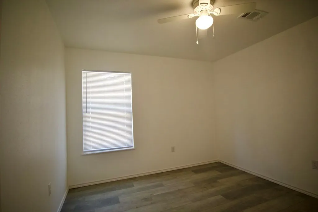 Single Family Residence For Sale in Henderson County , 14192 Campfire Circle, Log Cabin, Texas 75148, 3 Bedrooms, 2 Bathrooms, Garage spaces, 1,200 Sqft, built in 2025, Price $160,000, mls#21274687, Real Estate Agent in Log Cabin, Homes For Sale in Henderson county, Homes For Sale in Log Cabin, Realtor in Log Cabin Texas, Real Estate Brokerage Independent Realty Texas, Luminita Cordes Realtor