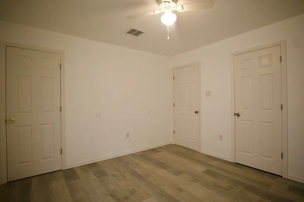 Single Family Residence For Sale in Henderson County , 14192 Campfire Circle, Log Cabin, Texas 75148, 3 Bedrooms, 2 Bathrooms, Garage spaces, 1,200 Sqft, built in 2025, Price $160,000, mls#21274687, Real Estate Agent in Log Cabin, Homes For Sale in Henderson county, Homes For Sale in Log Cabin, Realtor in Log Cabin Texas, Real Estate Brokerage Independent Realty Texas, Luminita Cordes Realtor
