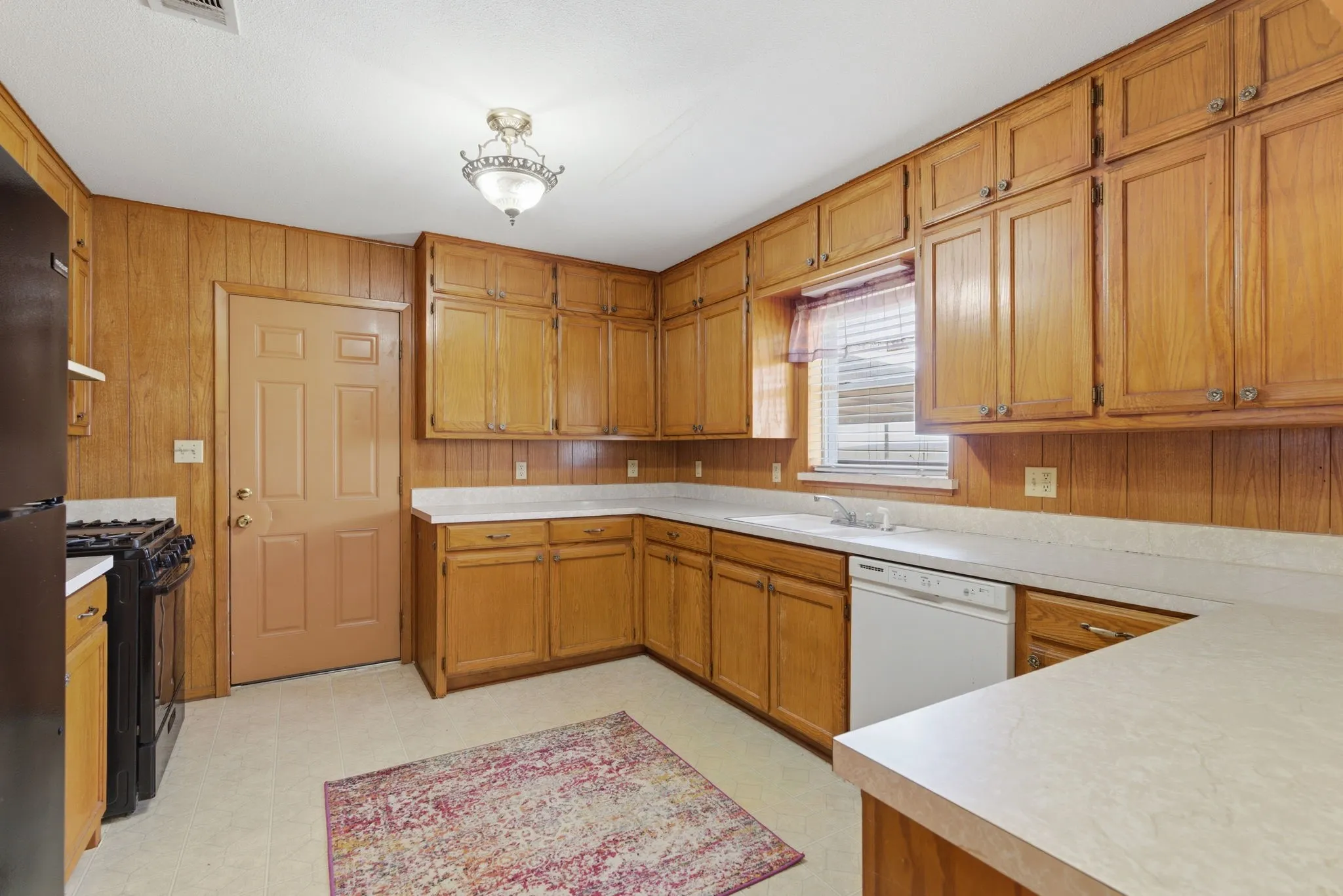 Improved Land For Sale in Parker County , 3523 E Highway 199 L, Springtown, Texas 76082, 0, 0, Garage spaces, 0 Sqft, built in 1985, mls#21274704, Real Estate Agent in Springtown, Homes For Sale in Parker county, Homes For Sale in Springtown, Realtor in Springtown Texas, Real Estate Brokerage Independent Realty Texas, Luminita Cordes Realtor
