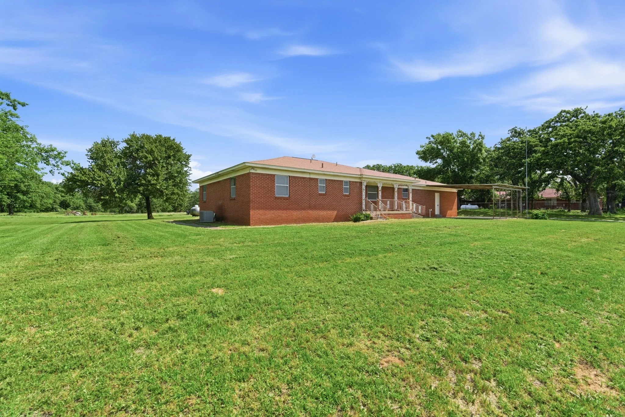 Improved Land For Sale in Parker County , 3523 E Highway 199 L, Springtown, Texas 76082, 0, 0, Garage spaces, 0 Sqft, built in 1985, mls#21274704, Real Estate Agent in Springtown, Homes For Sale in Parker county, Homes For Sale in Springtown, Realtor in Springtown Texas, Real Estate Brokerage Independent Realty Texas, Luminita Cordes Realtor