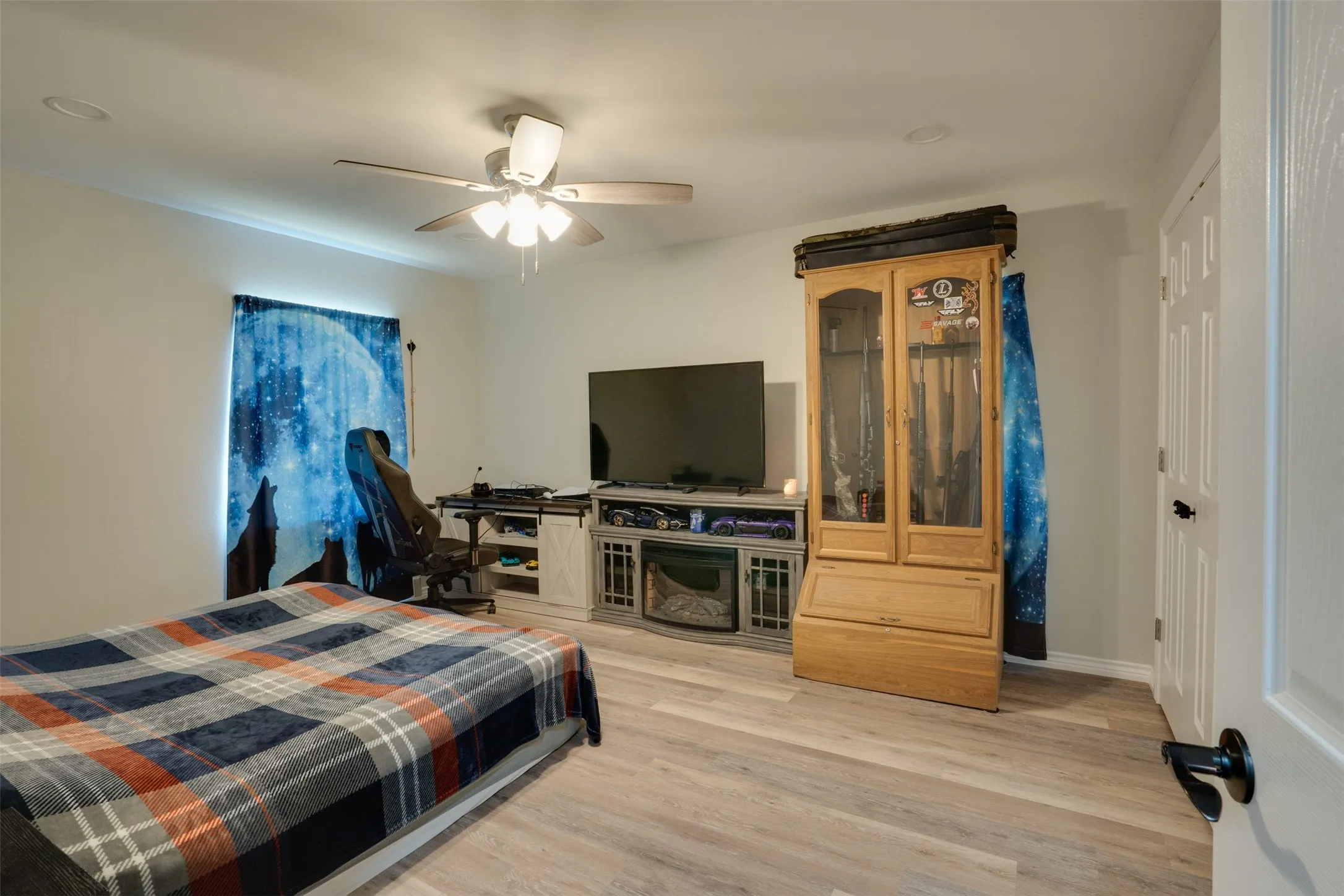 Back Bedroom