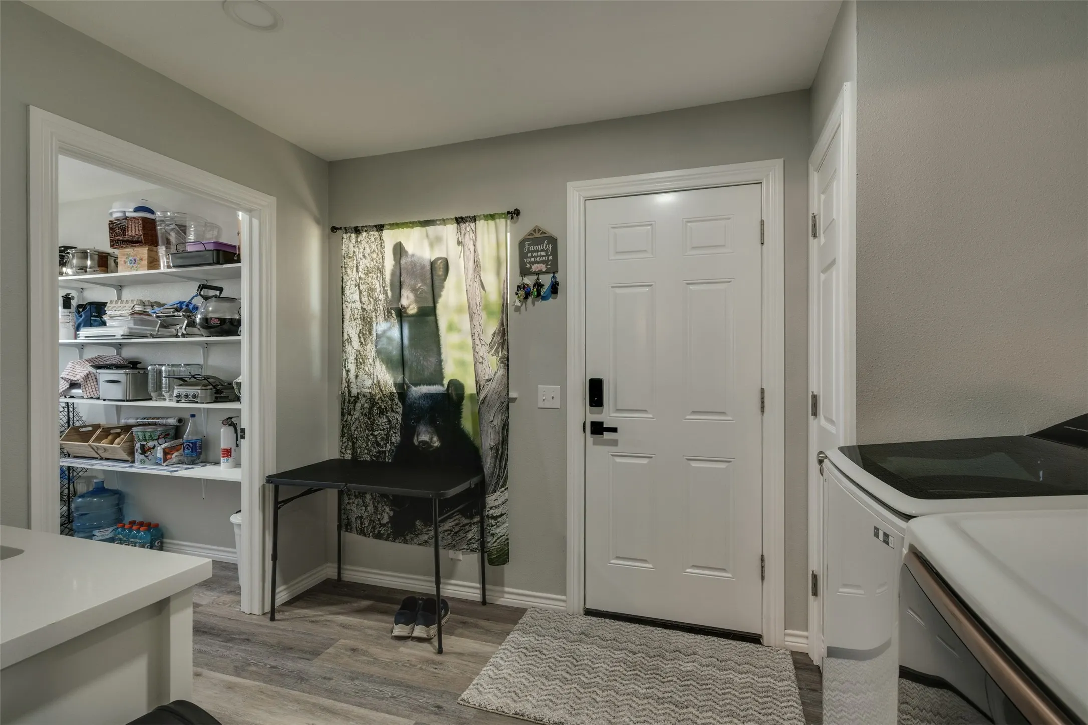 Single Family Residence For Sale in Knox County , 13017 S Hwy 6 Highway S, Knox City, Texas 79529, 4 Bedroom, 3 Bathroom, Garage spaces, 2,397 Sqft, built in 1960, mls#21270587, Real Estate Agent in Knox City, Homes For Sale in Knox county, Homes For Sale in Knox City, Realtor in Knox City Texas, Real Estate Brokerage Independent Realty Texas, Luminita Cordes Realtor
