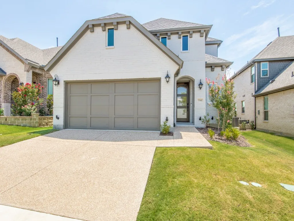 Single Family Residence For Sale in Denton County , 3540 Damsel Brooke Street, Lewisville, Texas 75056, 4 Bedroom, 4 Bathroom, 2 Garage spaces, 3,058 Sqft, built in 2022, mls#21274730, Real Estate Agent in Lewisville, Homes For Sale in Denton county, Homes For Sale in Lewisville, Realtor in Lewisville Texas, Real Estate Brokerage Independent Realty Texas, Luminita Cordes Realtor