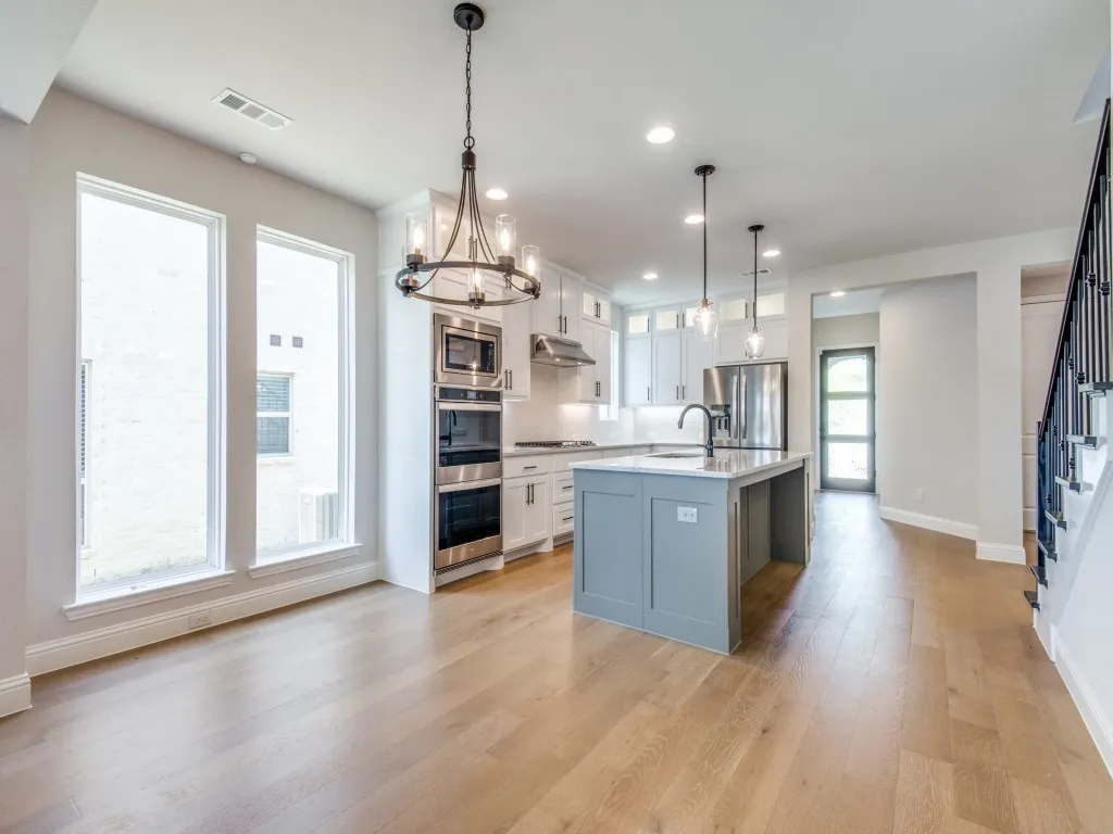 Single Family Residence For Sale in Denton County , 3540 Damsel Brooke Street, Lewisville, Texas 75056, 4 Bedroom, 4 Bathroom, 2 Garage spaces, 3,058 Sqft, built in 2022, mls#21274730, Real Estate Agent in Lewisville, Homes For Sale in Denton county, Homes For Sale in Lewisville, Realtor in Lewisville Texas, Real Estate Brokerage Independent Realty Texas, Luminita Cordes Realtor