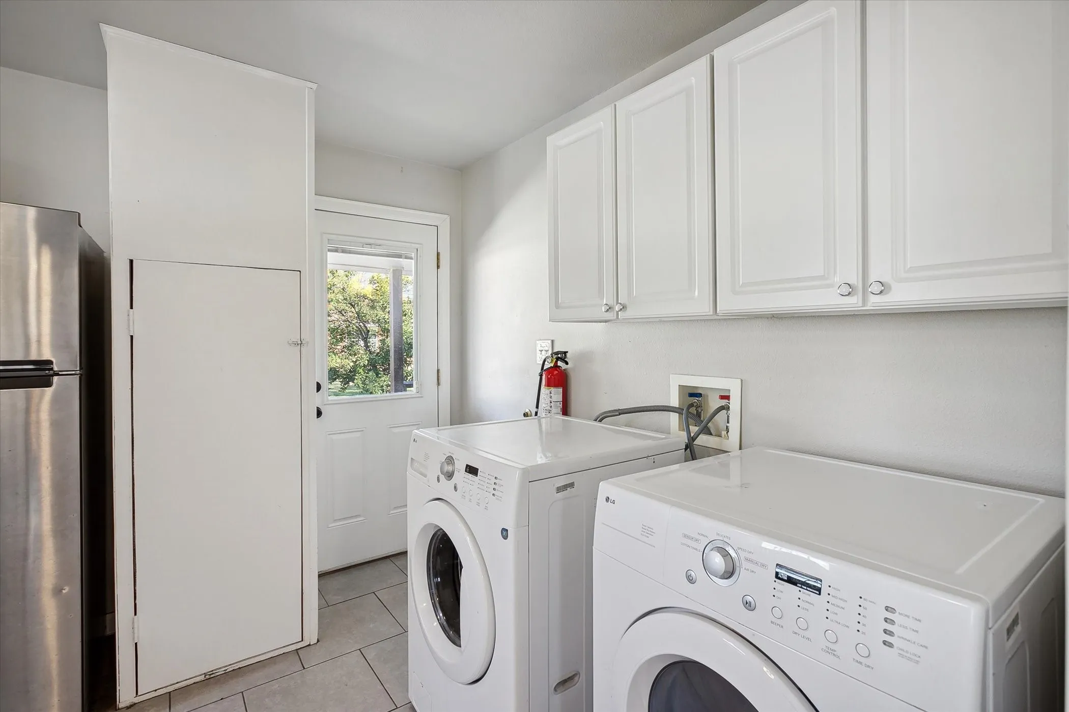 Single Family Residence For Rent in Denton County , 306 N Walnut Street, Roanoke, Texas 76262, 3 Bedroom, 1 Bathroom, Garage spaces, 966 Sqft, built in 1972, mls#21273111, Real Estate Agent in Roanoke, Homes For Rent in Denton county, Homes For Rent in Roanoke, Realtor in Roanoke Texas, Real Estate Brokerage Independent Realty Texas, Luminita Cordes Realtor