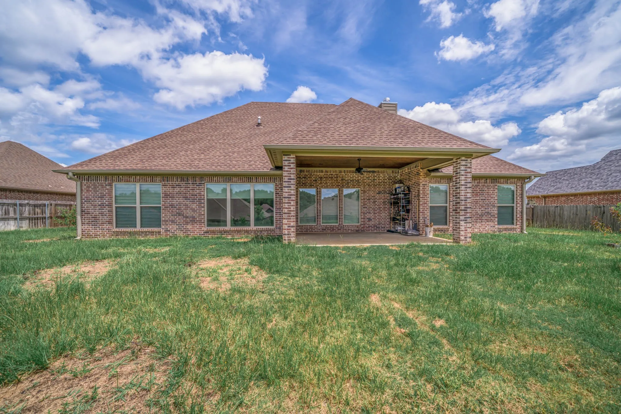Single Family Residence For Sale in Harrison County , 203 New Braunfels, Hallsville, Texas 75650, 4 Bedrooms, 3 Bathrooms, 2 Garage spaces, 2,370 Sqft, built in 2022, Price $415,000, mls#21274752, Real Estate Agent in Hallsville, Homes For Sale in Harrison county, Homes For Sale in Hallsville, Realtor in Hallsville Texas, Real Estate Brokerage Independent Realty Texas, Luminita Cordes Realtor