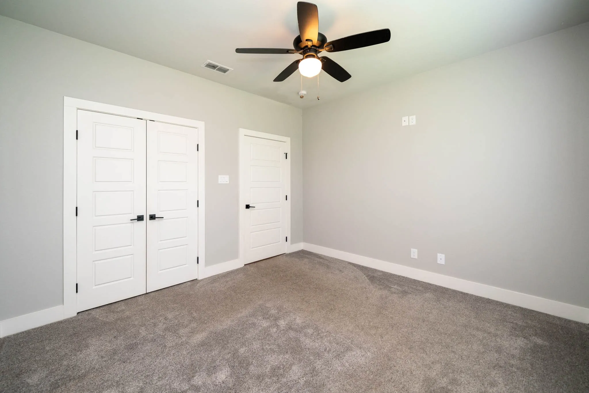 Single Family Residence For Sale in Harrison County , 203 New Braunfels, Hallsville, Texas 75650, 4 Bedrooms, 3 Bathrooms, 2 Garage spaces, 2,370 Sqft, built in 2022, Price $415,000, mls#21274752, Real Estate Agent in Hallsville, Homes For Sale in Harrison county, Homes For Sale in Hallsville, Realtor in Hallsville Texas, Real Estate Brokerage Independent Realty Texas, Luminita Cordes Realtor