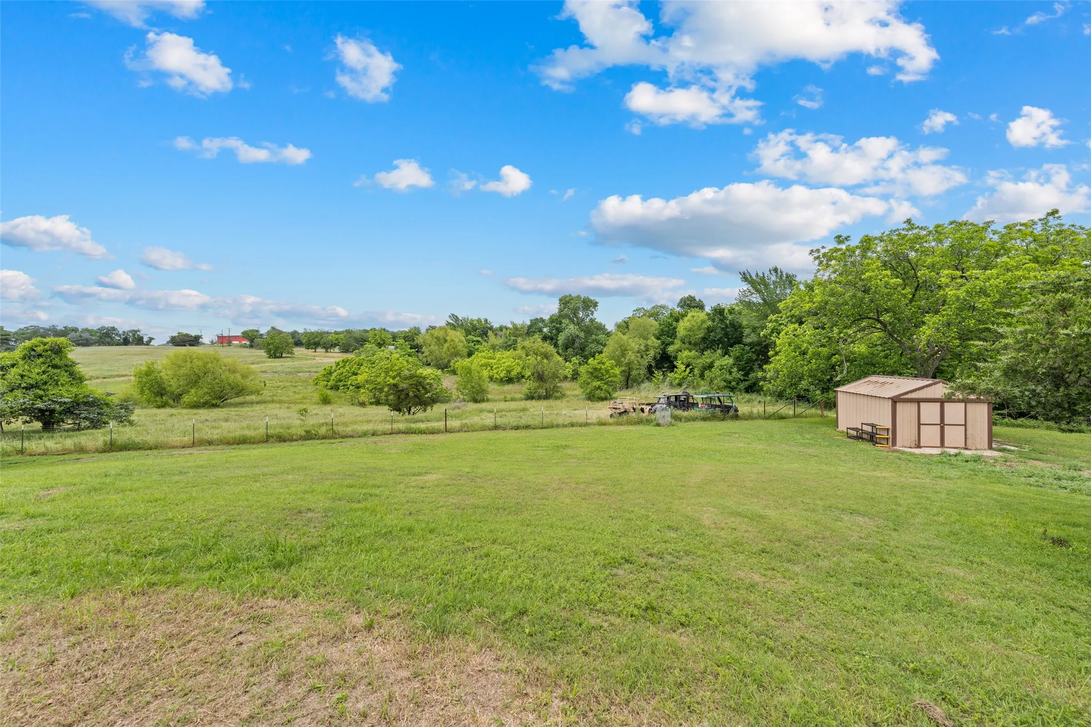 Single Family Residence For Sale in Mc Lennan County , 608 W Spring Street, West, Texas 76691, 3 Bedroom, 3 Bathroom, Garage spaces, 2,140 Sqft, built in 1983, mls#21270726, Real Estate Agent in West, Homes For Sale in Mc Lennan county, Homes For Sale in West, Realtor in West Texas, Real Estate Brokerage Independent Realty Texas, Luminita Cordes Realtor