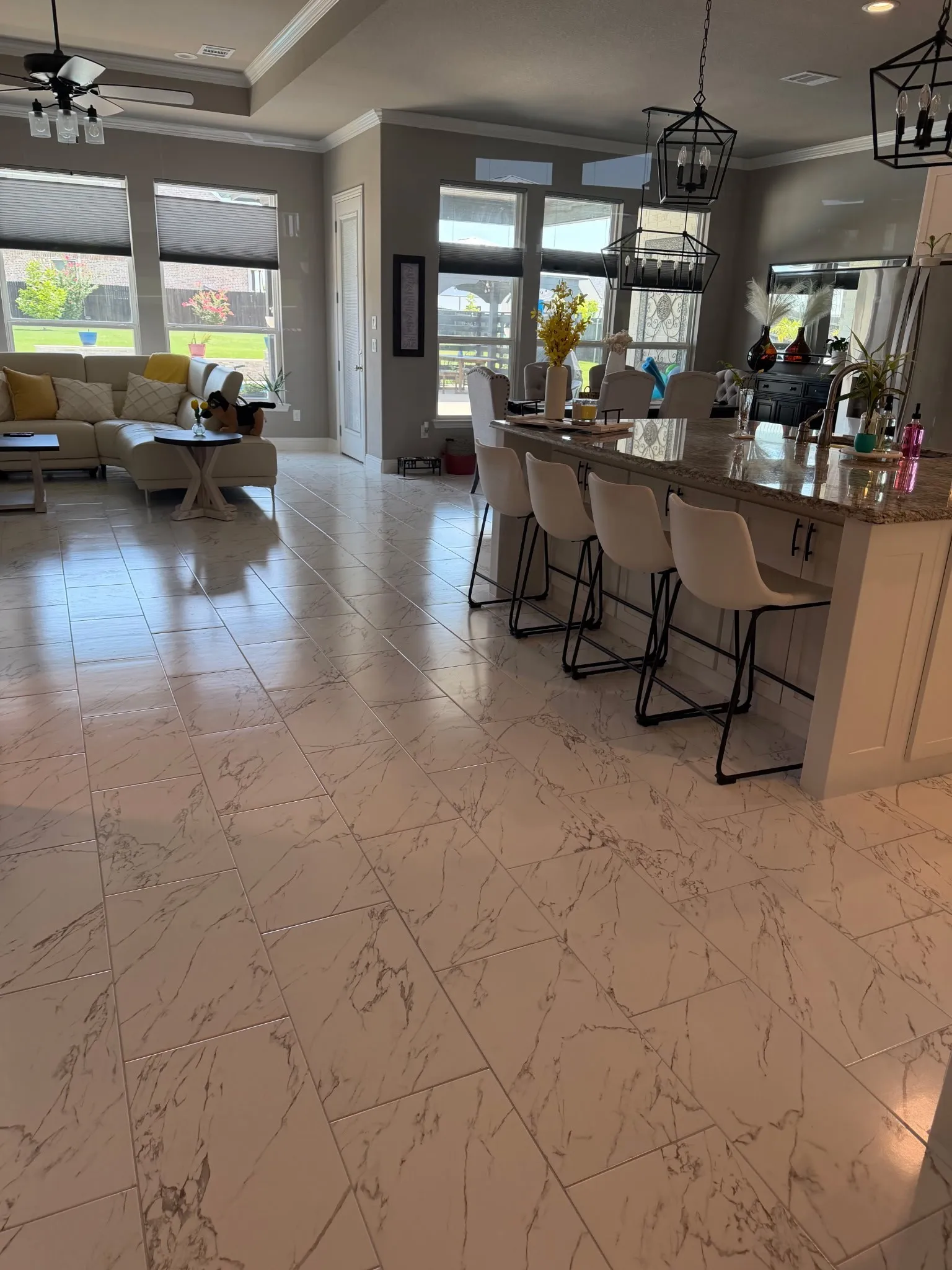 Single Family Residence For Sale in Denton County , 14825 Crystal Spring Drive, Justin, Texas 76247, 5 Bedroom, 3 Bathroom, 3 Garage spaces, 2,805 Sqft, built in 2021, mls#21274109, Real Estate Agent in Justin, Homes For Sale in Denton county, Homes For Sale in Justin, Realtor in Justin Texas, Real Estate Brokerage Independent Realty Texas, Luminita Cordes Realtor