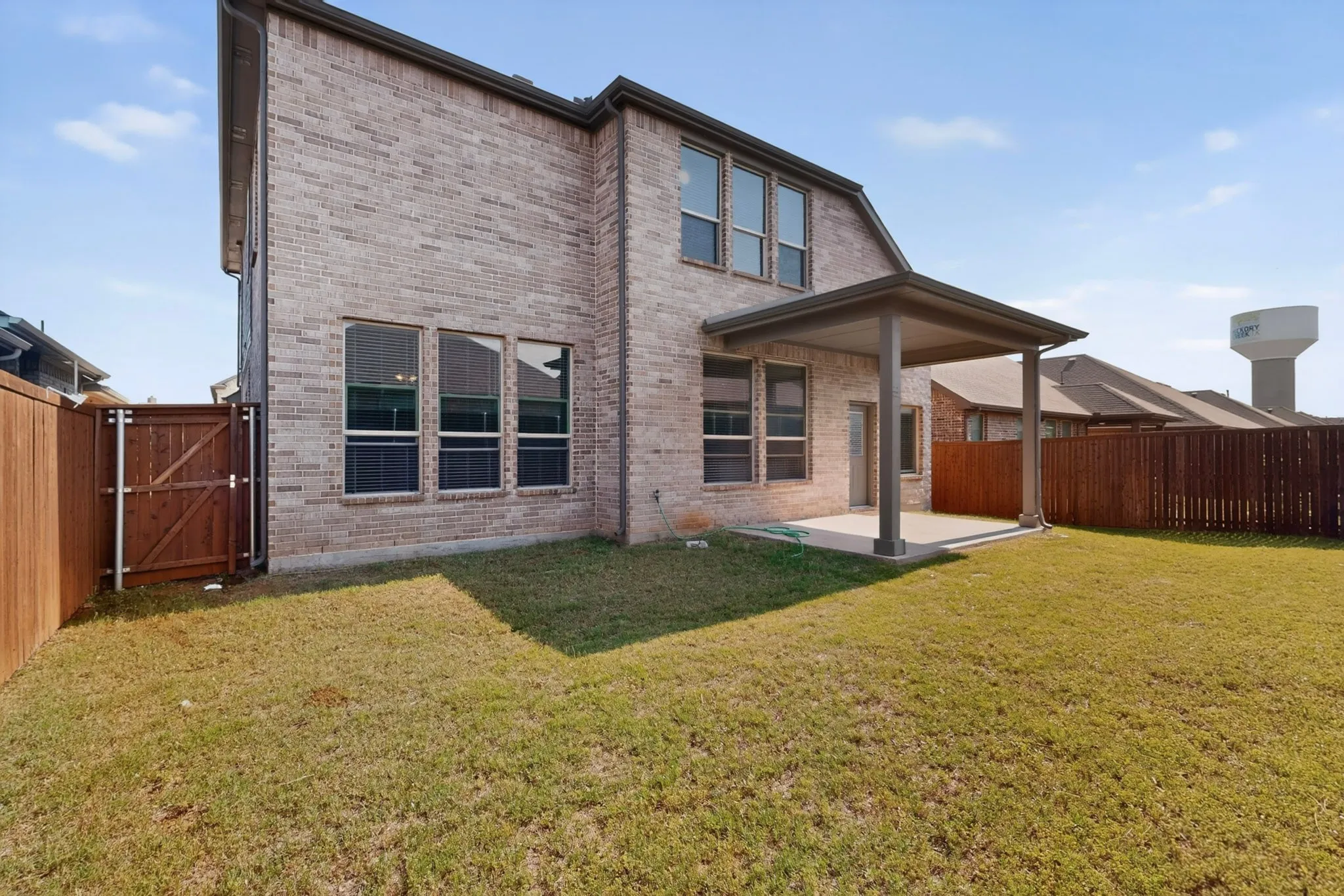 Single Family Residence For Sale in Denton County , 1021 Camphor Street, Hickory Creek, Texas 75065, 4 Bedroom, 3 Bathroom, 2 Garage spaces, 2,615 Sqft, built in 2021, Price $510,000, mls#21274500, Real Estate Agent in Hickory Creek, Homes For Sale in Denton county, Homes For Sale in Hickory Creek, Realtor in Hickory Creek Texas, Real Estate Brokerage Independent Realty Texas, Luminita Cordes Realtor
