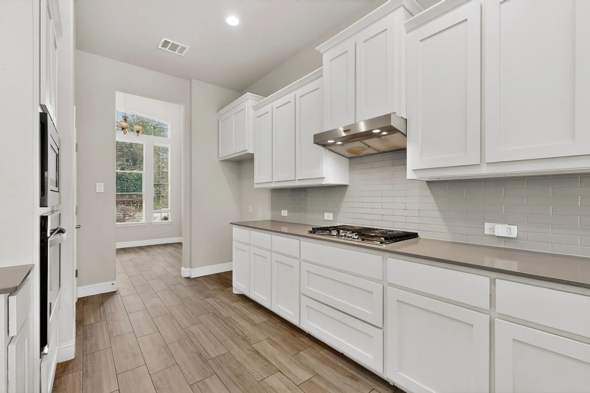 Single Family Residence For Sale in Denton County , 1021 Camphor Street, Hickory Creek, Texas 75065, 4 Bedroom, 3 Bathroom, 2 Garage spaces, 2,615 Sqft, built in 2021, Price $510,000, mls#21274500, Real Estate Agent in Hickory Creek, Homes For Sale in Denton county, Homes For Sale in Hickory Creek, Realtor in Hickory Creek Texas, Real Estate Brokerage Independent Realty Texas, Luminita Cordes Realtor