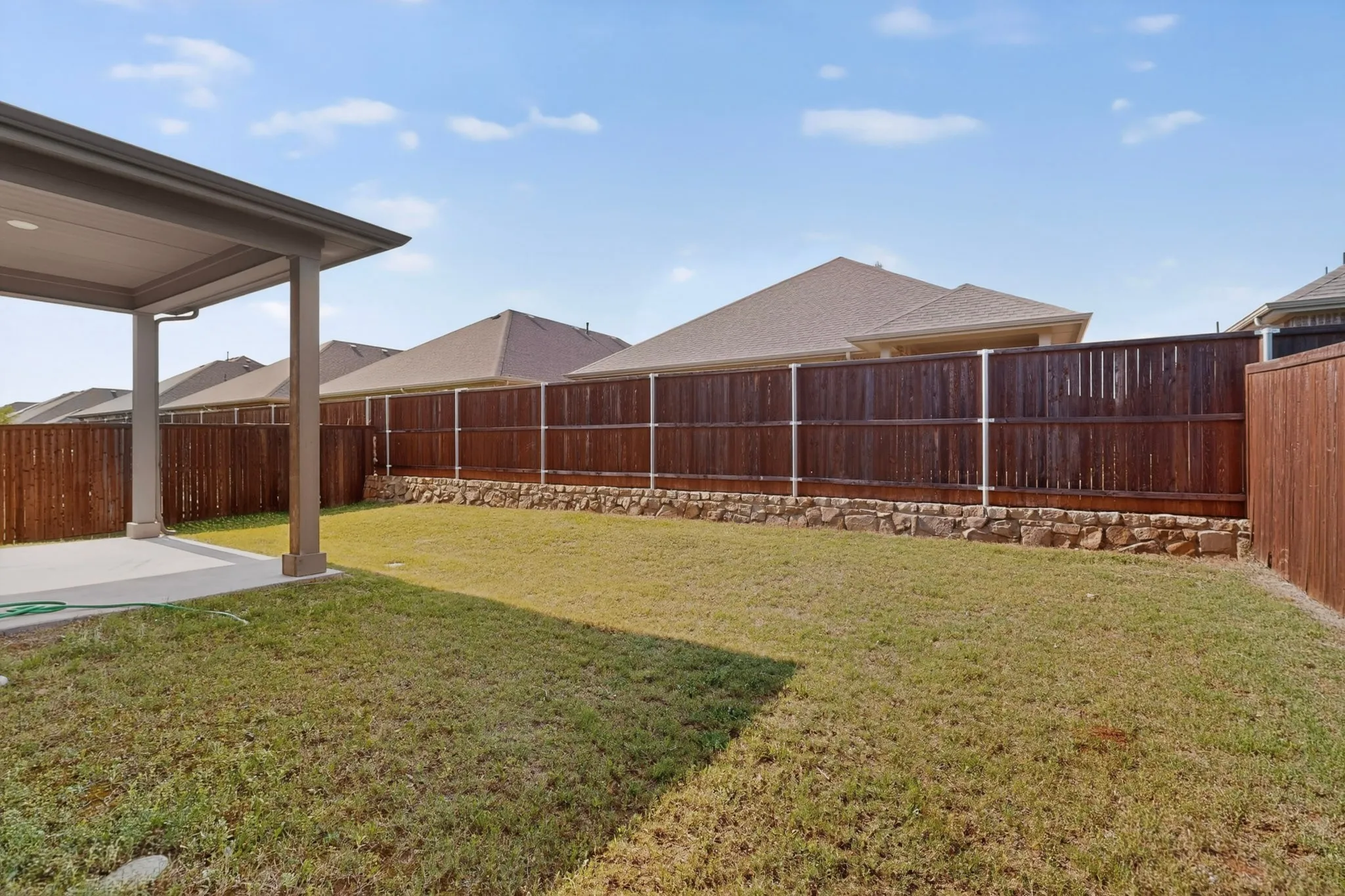 Single Family Residence For Sale in Denton County , 1021 Camphor Street, Hickory Creek, Texas 75065, 4 Bedroom, 3 Bathroom, 2 Garage spaces, 2,615 Sqft, built in 2021, Price $510,000, mls#21274500, Real Estate Agent in Hickory Creek, Homes For Sale in Denton county, Homes For Sale in Hickory Creek, Realtor in Hickory Creek Texas, Real Estate Brokerage Independent Realty Texas, Luminita Cordes Realtor