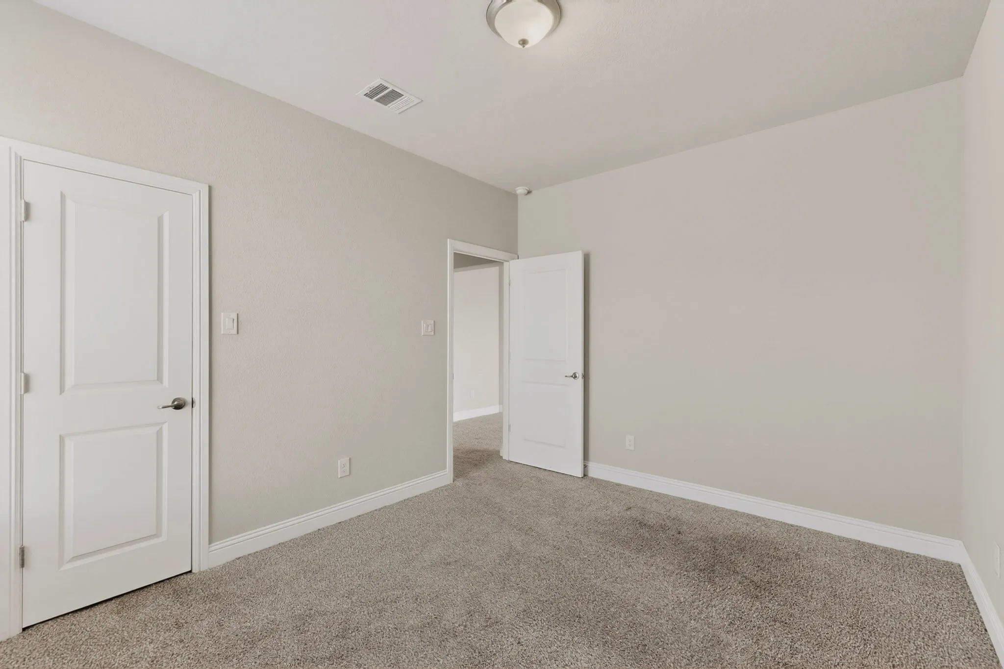 Single Family Residence For Sale in Denton County , 1021 Camphor Street, Hickory Creek, Texas 75065, 4 Bedroom, 3 Bathroom, 2 Garage spaces, 2,615 Sqft, built in 2021, Price $510,000, mls#21274500, Real Estate Agent in Hickory Creek, Homes For Sale in Denton county, Homes For Sale in Hickory Creek, Realtor in Hickory Creek Texas, Real Estate Brokerage Independent Realty Texas, Luminita Cordes Realtor