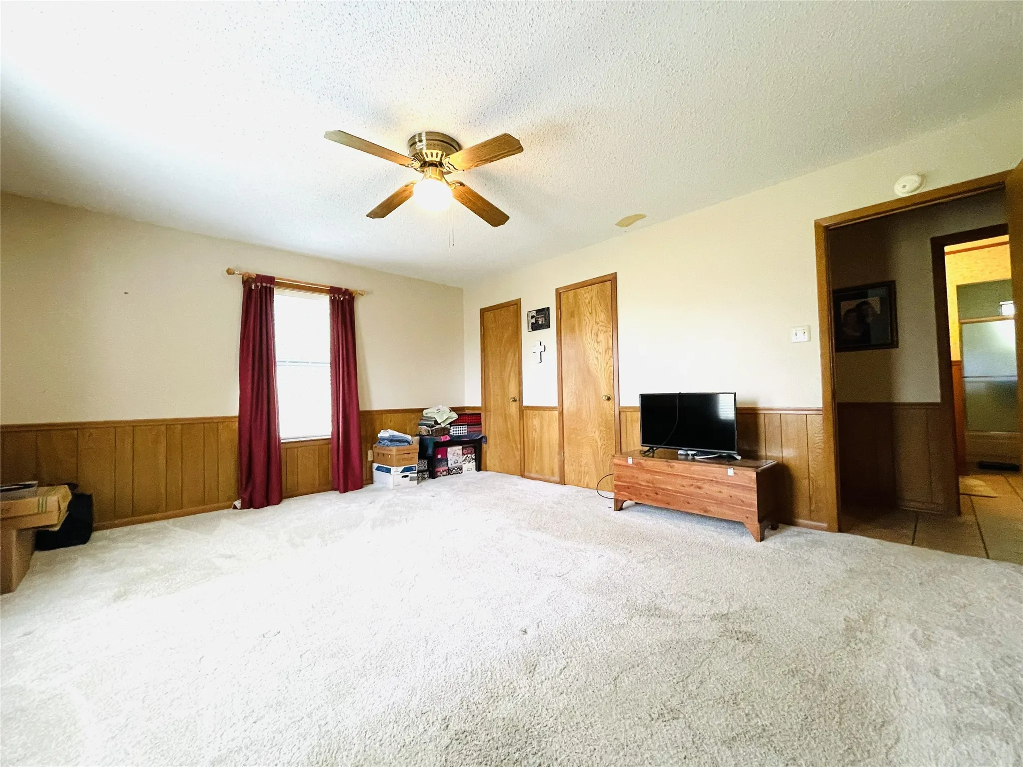 Farm For Sale in Navarro County , 11700 Fm 642, Purdon, Texas 76679, 3 Bedrooms, 2 Bathrooms, 2 Garage spaces, 2,094 Sqft, built in 1978, Price $450,000, mls#21274550, Real Estate Agent in Purdon, Homes For Sale in Navarro county, Homes For Sale in Purdon, Realtor in Purdon Texas, Real Estate Brokerage Independent Realty Texas, Luminita Cordes Realtor