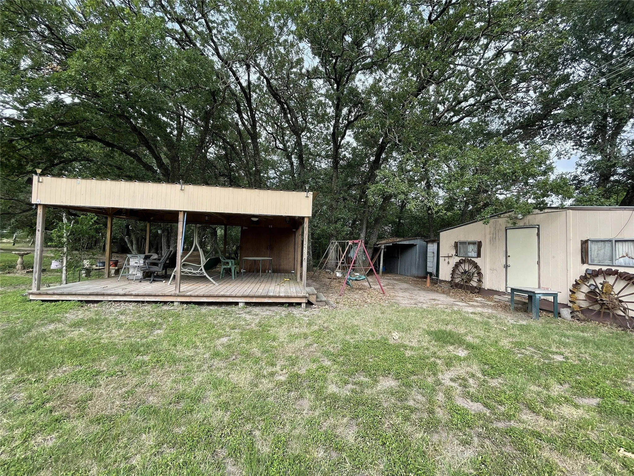Farm For Sale in Navarro County , 11700 Fm 642, Purdon, Texas 76679, 3 Bedrooms, 2 Bathrooms, 2 Garage spaces, 2,094 Sqft, built in 1978, Price $450,000, mls#21274550, Real Estate Agent in Purdon, Homes For Sale in Navarro county, Homes For Sale in Purdon, Realtor in Purdon Texas, Real Estate Brokerage Independent Realty Texas, Luminita Cordes Realtor