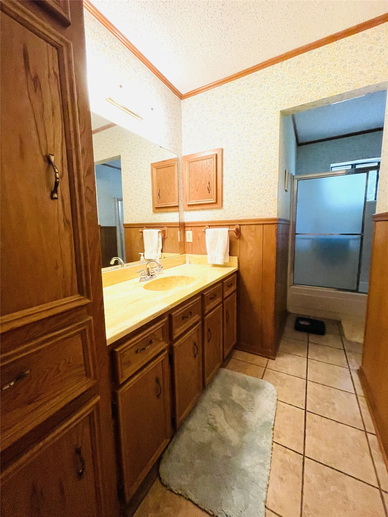 Farm For Sale in Navarro County , 11700 Fm 642, Purdon, Texas 76679, 3 Bedrooms, 2 Bathrooms, 2 Garage spaces, 2,094 Sqft, built in 1978, Price $450,000, mls#21274550, Real Estate Agent in Purdon, Homes For Sale in Navarro county, Homes For Sale in Purdon, Realtor in Purdon Texas, Real Estate Brokerage Independent Realty Texas, Luminita Cordes Realtor