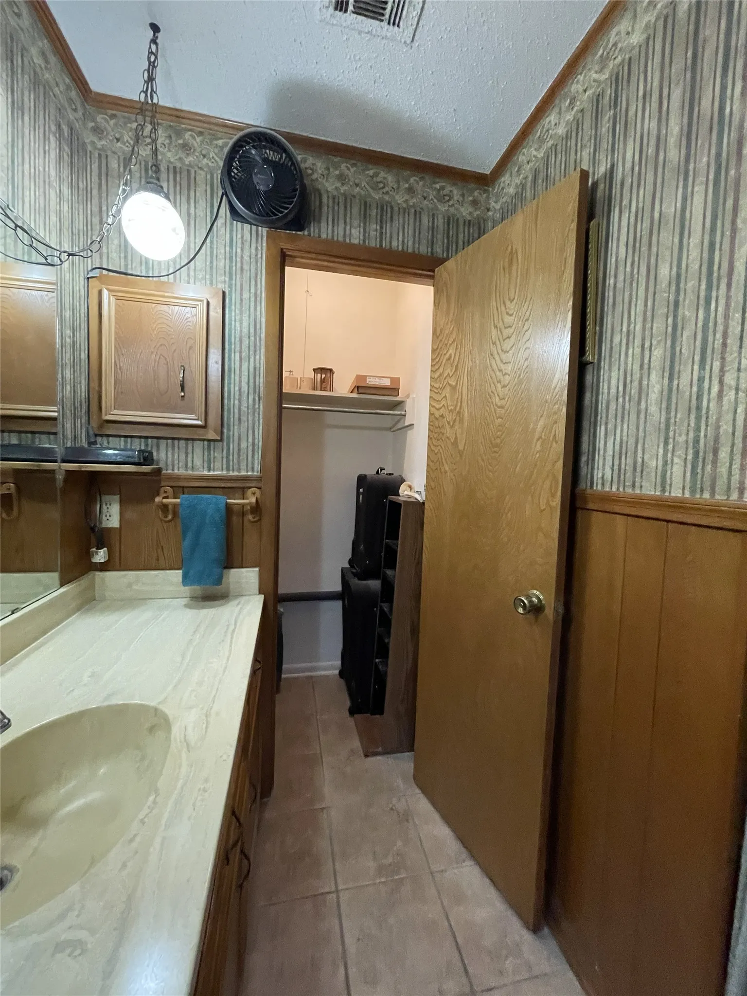 Farm For Sale in Navarro County , 11700 Fm 642, Purdon, Texas 76679, 3 Bedrooms, 2 Bathrooms, 2 Garage spaces, 2,094 Sqft, built in 1978, Price $450,000, mls#21274550, Real Estate Agent in Purdon, Homes For Sale in Navarro county, Homes For Sale in Purdon, Realtor in Purdon Texas, Real Estate Brokerage Independent Realty Texas, Luminita Cordes Realtor