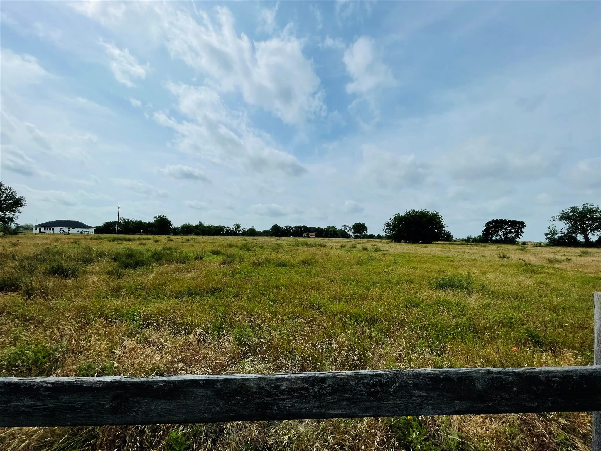 Farm For Sale in Navarro County , 11700 Fm 642, Purdon, Texas 76679, 3 Bedrooms, 2 Bathrooms, 2 Garage spaces, 2,094 Sqft, built in 1978, Price $450,000, mls#21274550, Real Estate Agent in Purdon, Homes For Sale in Navarro county, Homes For Sale in Purdon, Realtor in Purdon Texas, Real Estate Brokerage Independent Realty Texas, Luminita Cordes Realtor