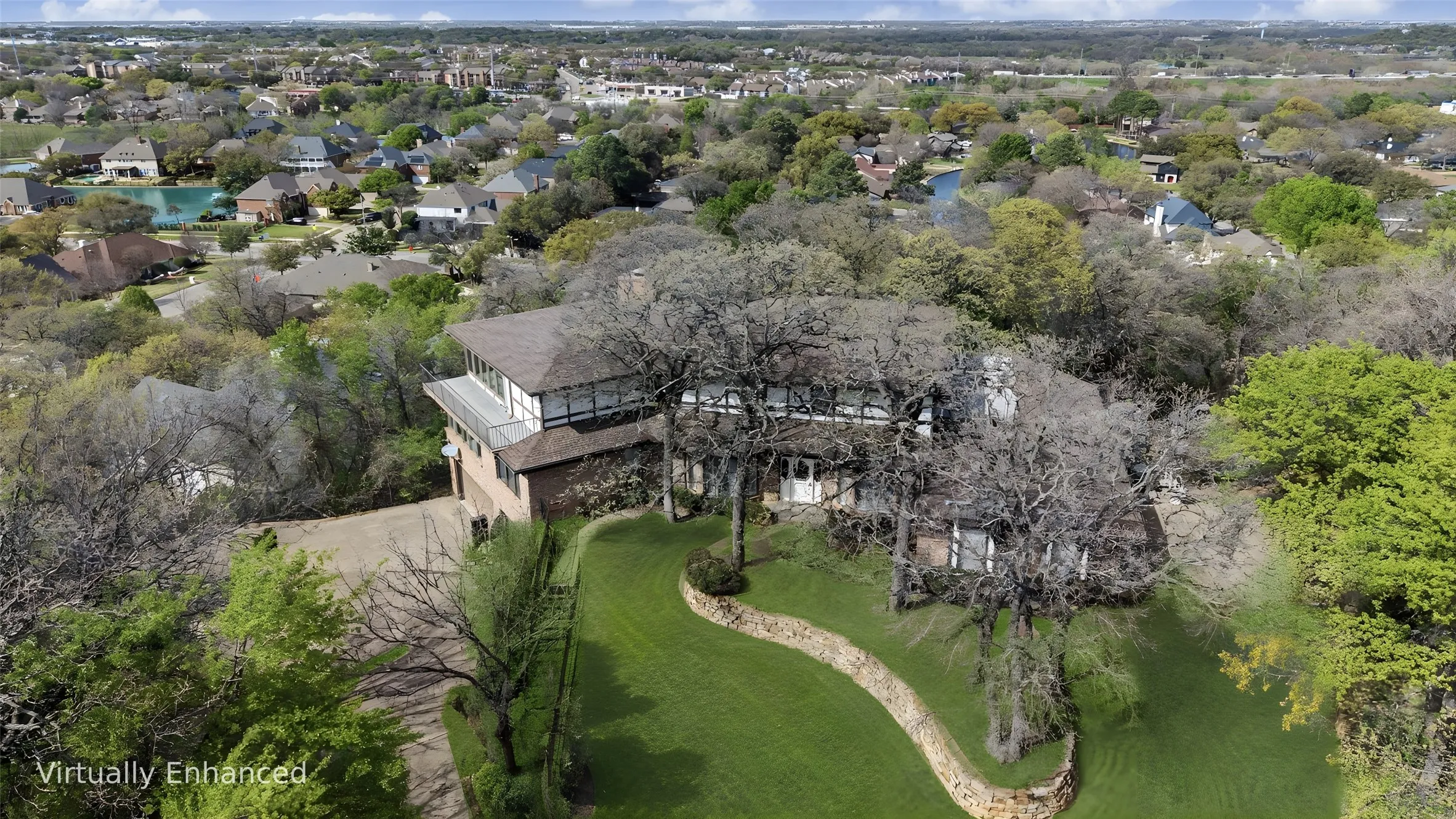 Single Family Residence For Sale in Tarrant County , 1434 Crownhill Drive, Arlington, Texas 76012, 5 Bedroom, 5 Bathroom, 5 Garage spaces, 5,545 Sqft, built in 1976, mls#21237873, Real Estate Agent in Arlington, Homes For Sale in Tarrant county, Homes For Sale in Arlington, Realtor in Arlington Texas, Real Estate Brokerage Independent Realty Texas, Luminita Cordes Realtor