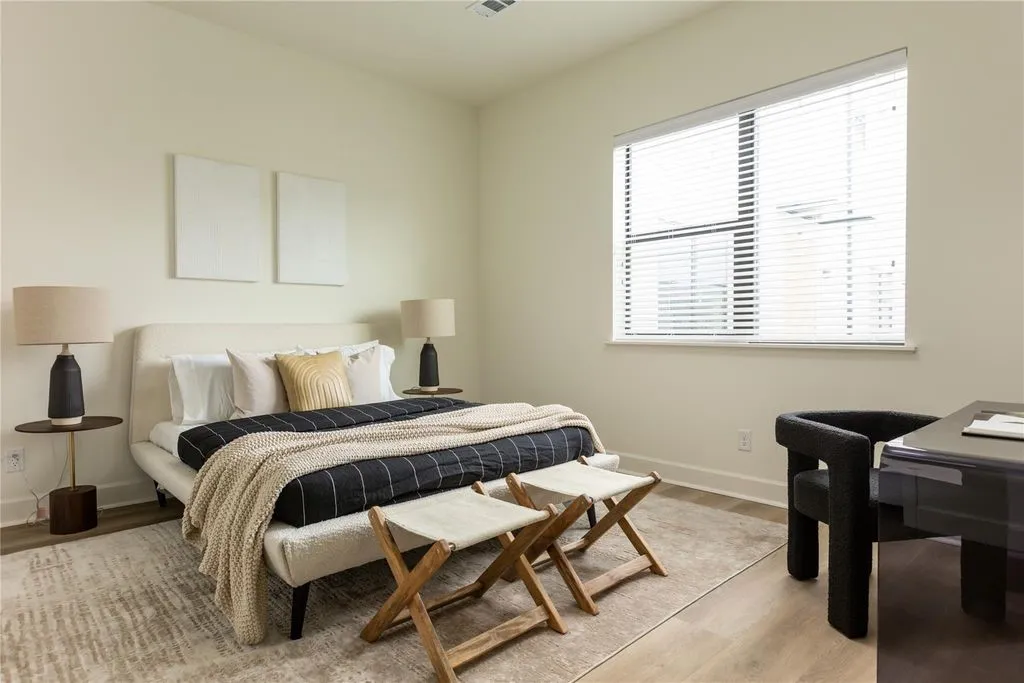 Condominium For Sale in Dallas County , 1901 S Harwood Street 106, Dallas, Texas 75215, 2 Bedroom, 3 Bathroom, Garage spaces, 1,730 Sqft, built in 2021, mls#21274777, Real Estate Agent in Dallas, Homes For Sale in Dallas county, Homes For Sale in Dallas, Realtor in Dallas Texas, Real Estate Brokerage Independent Realty Texas, Luminita Cordes Realtor