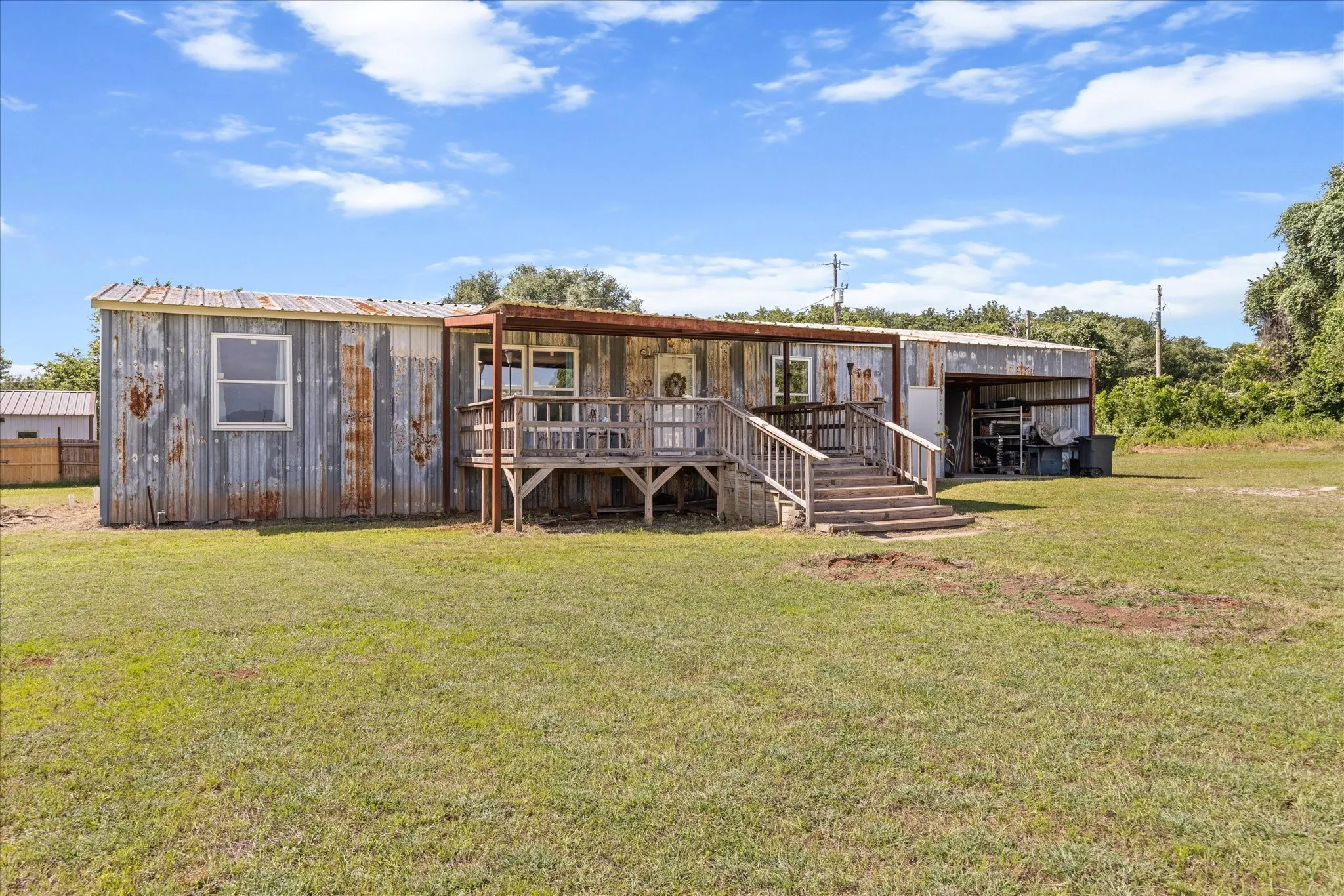 Mobile Home For Sale in Hood County , 7720 River Run, Granbury, Texas 76049, 3 Bedroom, 2 Bathroom, 2 Garage spaces, 1,456 Sqft, built in 2020, mls#21262480, Real Estate Agent in Granbury, Homes For Sale in Hood county, Homes For Sale in Granbury, Realtor in Granbury Texas, Real Estate Brokerage Independent Realty Texas, Luminita Cordes Realtor