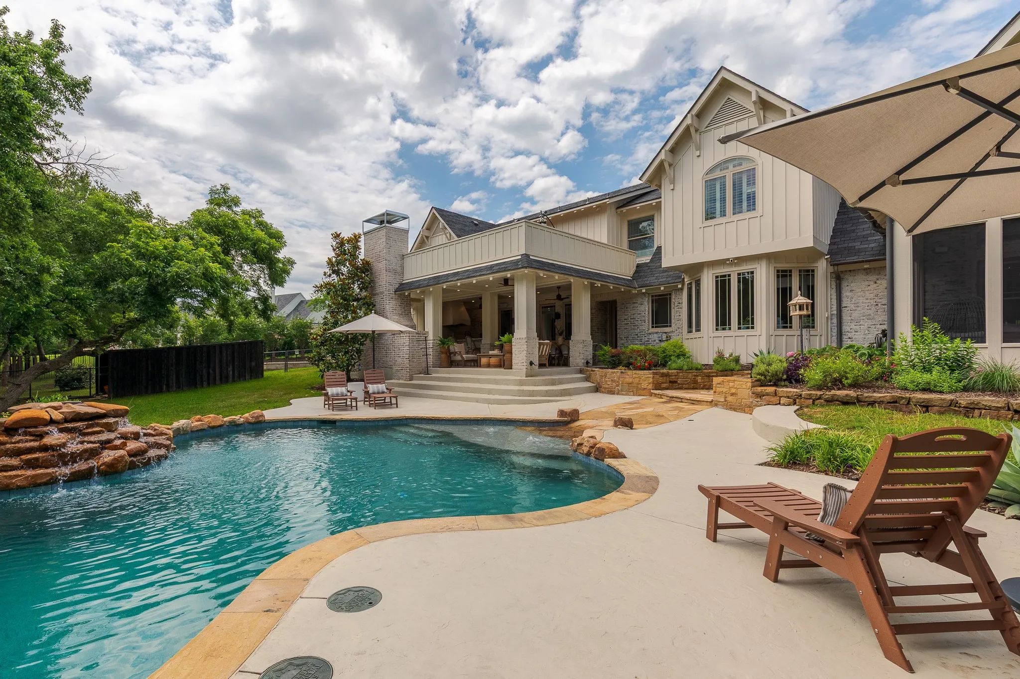 Single Family Residence For Sale in Collin County , 1860 Mary Lee Lane, Lucas, Texas 75002, 6 Bedrooms, 5 Bathrooms, 3 Garage spaces, 5,399 Sqft, built in 2001, Price $2,500,000, mls#21274843, Real Estate Agent in Lucas, Homes For Sale in Collin county, Homes For Sale in Lucas, Realtor in Lucas Texas, Real Estate Brokerage Independent Realty Texas, Luminita Cordes Realtor