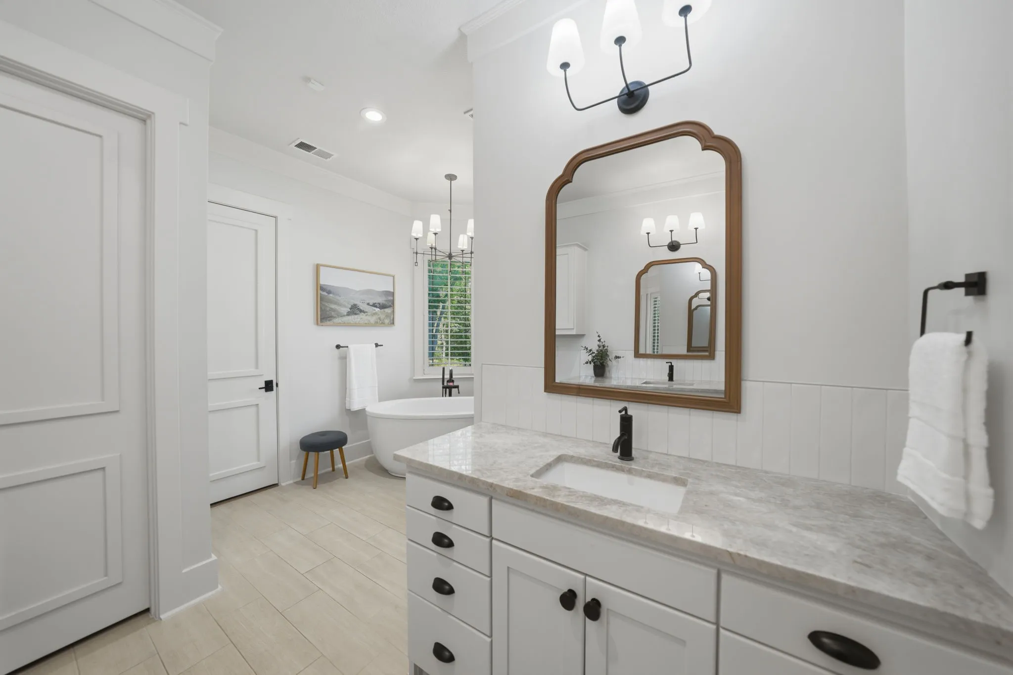 Single Family Residence For Sale in Collin County , 1860 Mary Lee Lane, Lucas, Texas 75002, 6 Bedrooms, 5 Bathrooms, 3 Garage spaces, 5,399 Sqft, built in 2001, Price $2,500,000, mls#21274843, Real Estate Agent in Lucas, Homes For Sale in Collin county, Homes For Sale in Lucas, Realtor in Lucas Texas, Real Estate Brokerage Independent Realty Texas, Luminita Cordes Realtor