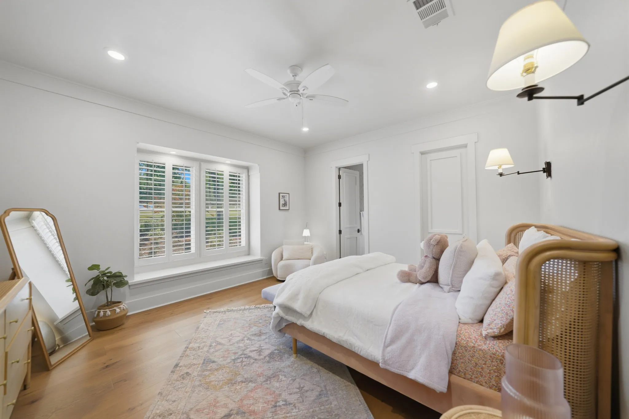 Single Family Residence For Sale in Collin County , 1860 Mary Lee Lane, Lucas, Texas 75002, 6 Bedrooms, 5 Bathrooms, 3 Garage spaces, 5,399 Sqft, built in 2001, Price $2,500,000, mls#21274843, Real Estate Agent in Lucas, Homes For Sale in Collin county, Homes For Sale in Lucas, Realtor in Lucas Texas, Real Estate Brokerage Independent Realty Texas, Luminita Cordes Realtor