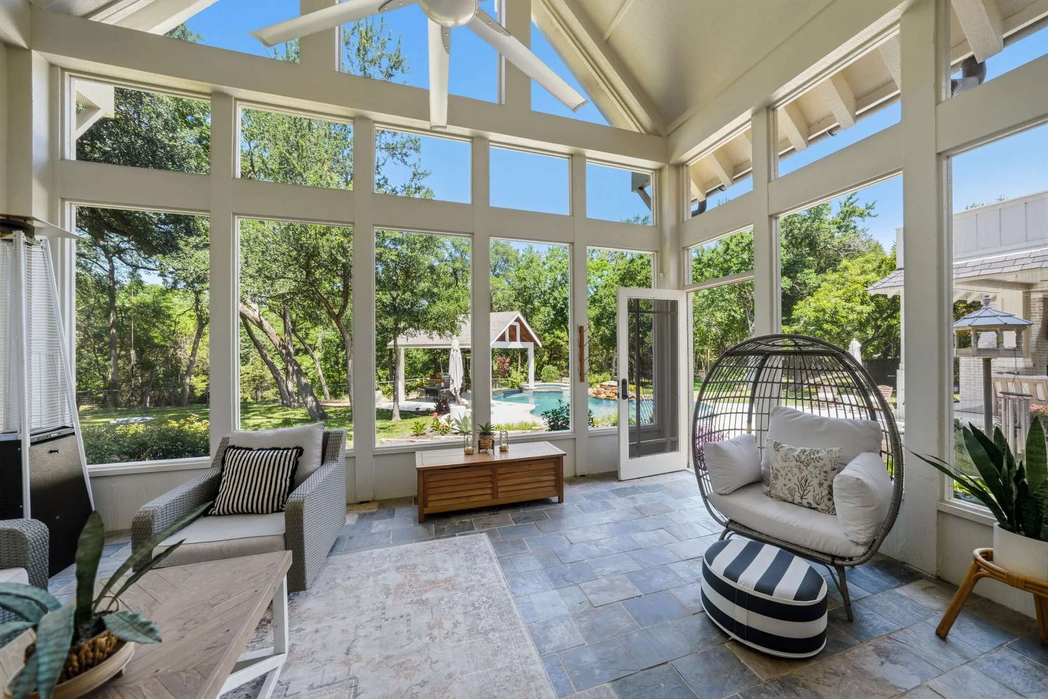 Single Family Residence For Sale in Collin County , 1860 Mary Lee Lane, Lucas, Texas 75002, 6 Bedrooms, 5 Bathrooms, 3 Garage spaces, 5,399 Sqft, built in 2001, Price $2,500,000, mls#21274843, Real Estate Agent in Lucas, Homes For Sale in Collin county, Homes For Sale in Lucas, Realtor in Lucas Texas, Real Estate Brokerage Independent Realty Texas, Luminita Cordes Realtor