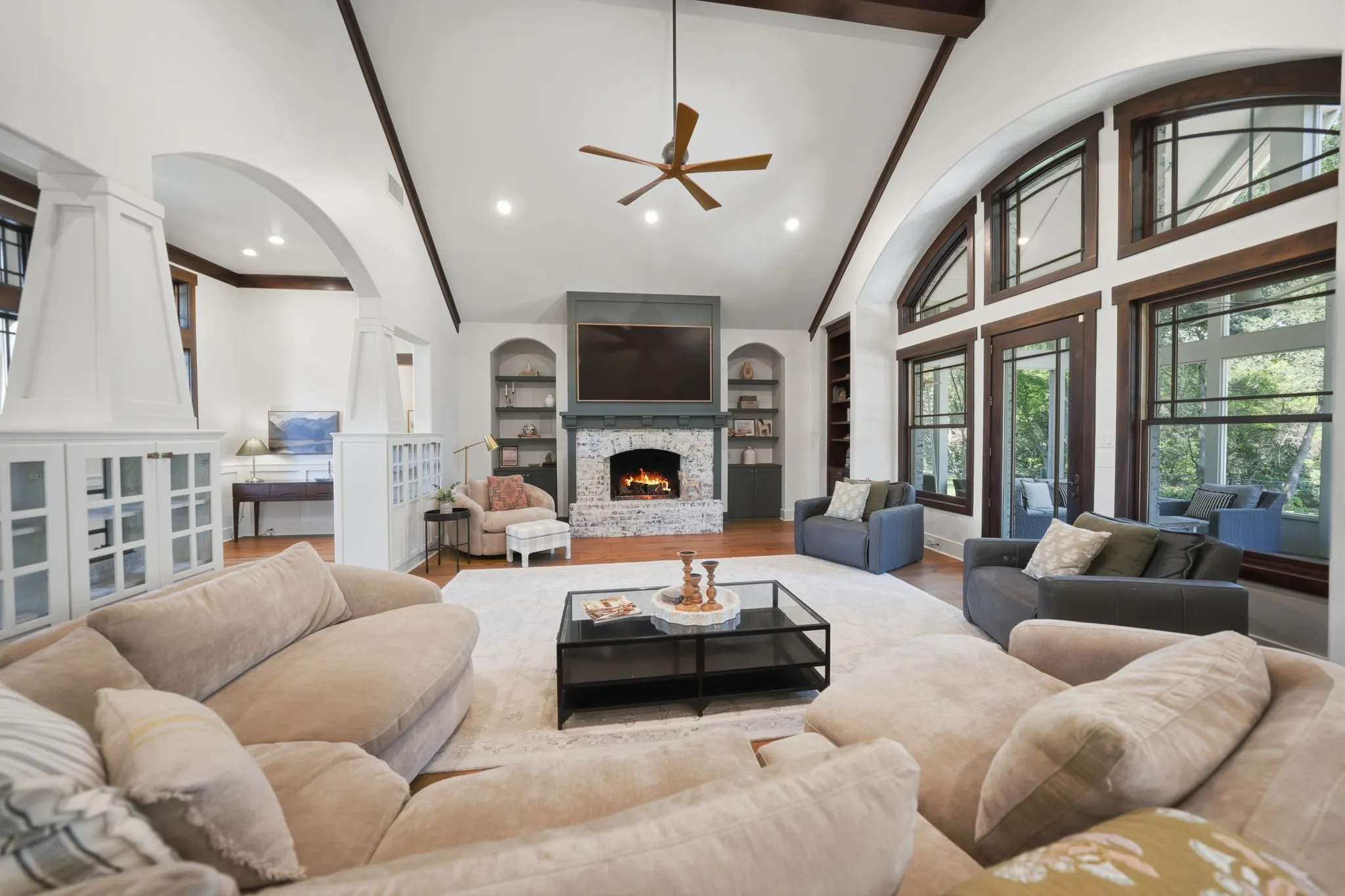 Single Family Residence For Sale in Collin County , 1860 Mary Lee Lane, Lucas, Texas 75002, 6 Bedrooms, 5 Bathrooms, 3 Garage spaces, 5,399 Sqft, built in 2001, Price $2,500,000, mls#21274843, Real Estate Agent in Lucas, Homes For Sale in Collin county, Homes For Sale in Lucas, Realtor in Lucas Texas, Real Estate Brokerage Independent Realty Texas, Luminita Cordes Realtor