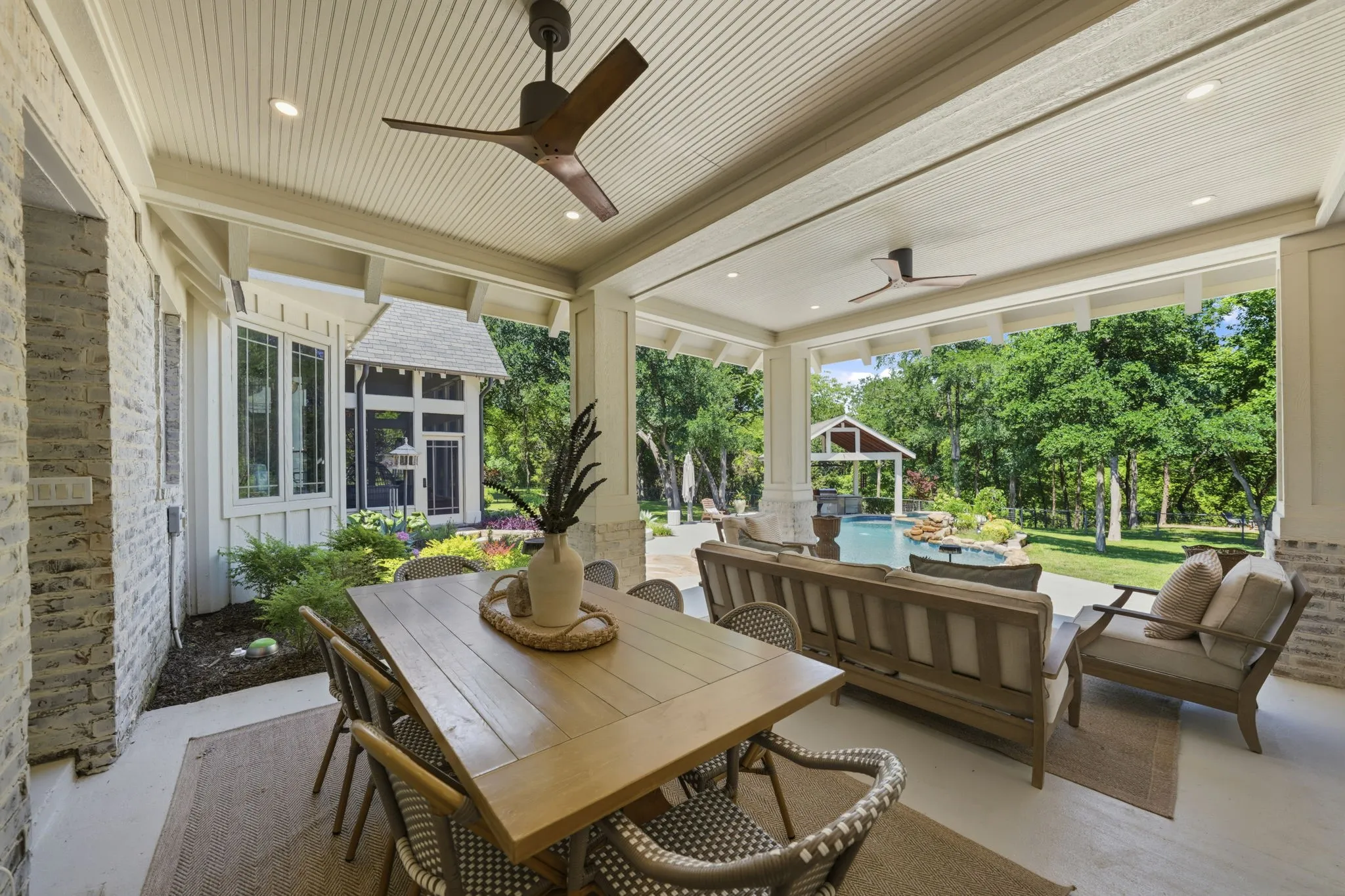 Single Family Residence For Sale in Collin County , 1860 Mary Lee Lane, Lucas, Texas 75002, 6 Bedrooms, 5 Bathrooms, 3 Garage spaces, 5,399 Sqft, built in 2001, Price $2,500,000, mls#21274843, Real Estate Agent in Lucas, Homes For Sale in Collin county, Homes For Sale in Lucas, Realtor in Lucas Texas, Real Estate Brokerage Independent Realty Texas, Luminita Cordes Realtor