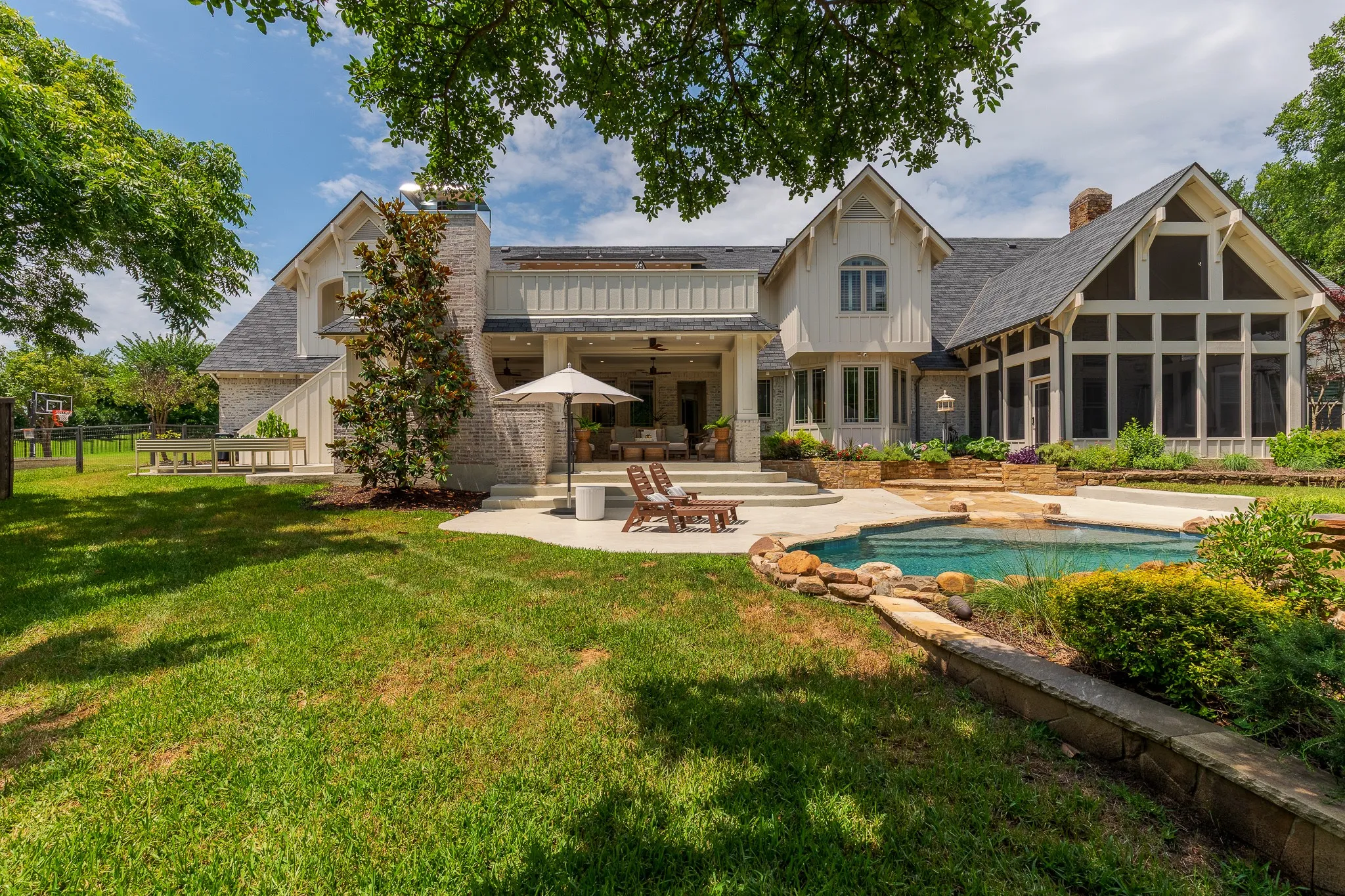 Single Family Residence For Sale in Collin County , 1860 Mary Lee Lane, Lucas, Texas 75002, 6 Bedrooms, 5 Bathrooms, 3 Garage spaces, 5,399 Sqft, built in 2001, Price $2,500,000, mls#21274843, Real Estate Agent in Lucas, Homes For Sale in Collin county, Homes For Sale in Lucas, Realtor in Lucas Texas, Real Estate Brokerage Independent Realty Texas, Luminita Cordes Realtor