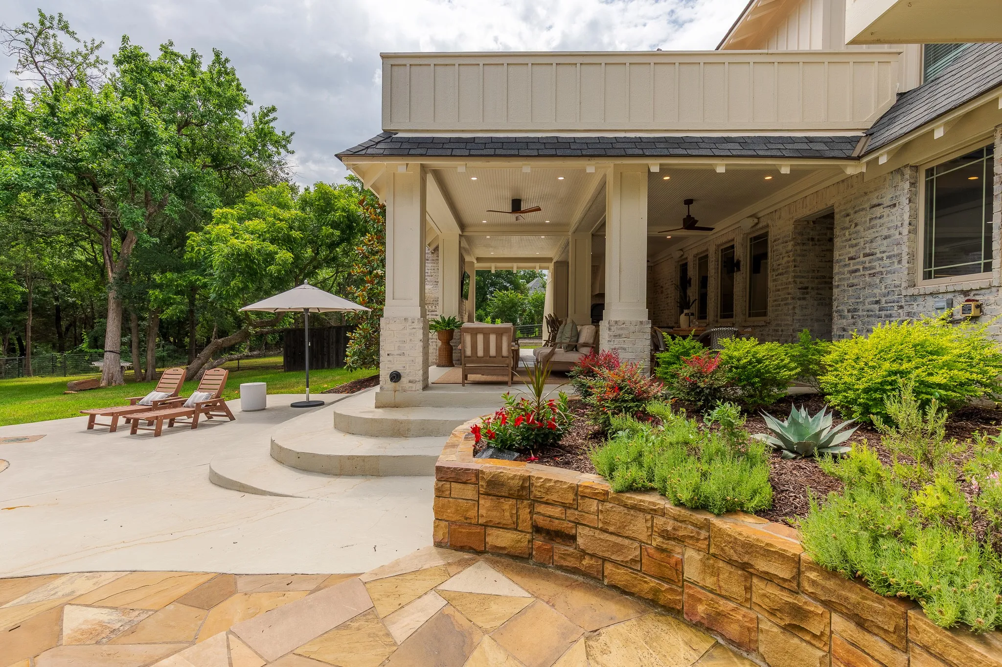 Single Family Residence For Sale in Collin County , 1860 Mary Lee Lane, Lucas, Texas 75002, 6 Bedrooms, 5 Bathrooms, 3 Garage spaces, 5,399 Sqft, built in 2001, Price $2,500,000, mls#21274843, Real Estate Agent in Lucas, Homes For Sale in Collin county, Homes For Sale in Lucas, Realtor in Lucas Texas, Real Estate Brokerage Independent Realty Texas, Luminita Cordes Realtor