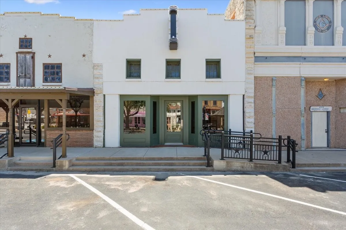 Retail For Sale in Hamilton County , 125 N Pecan Street, Hico, Texas 76457, 0, 0, Garage spaces, 0 Sqft, built in 1920, Price $540,000, mls#21274848, Real Estate Agent in Hico, Homes For Sale in Hamilton county, Homes For Sale in Hico, Realtor in Hico Texas, Real Estate Brokerage Independent Realty Texas, Luminita Cordes Realtor